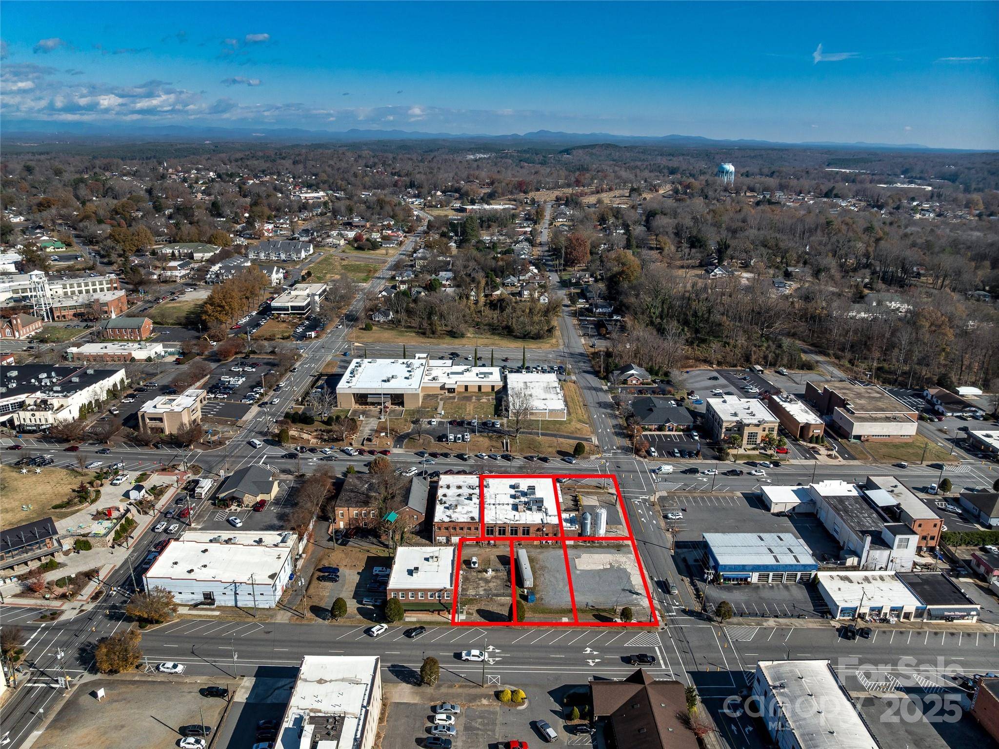 212 S Green ST, Morganton, NC 28655
