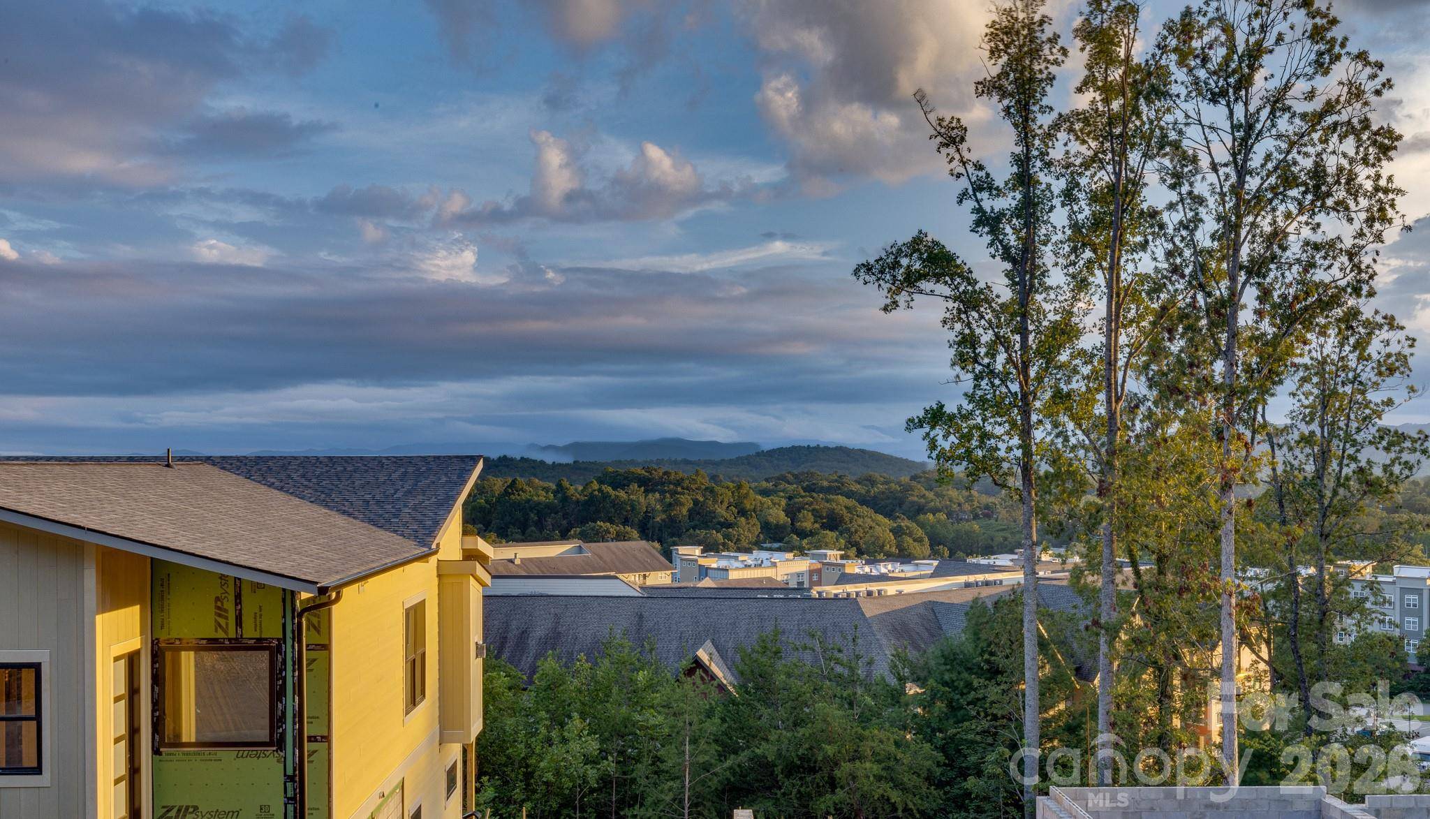 611 Storybook Villas TRL, Asheville, NC 28804