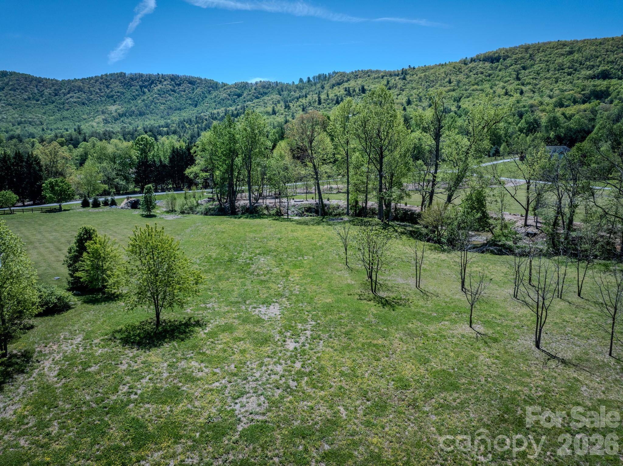 00 Walnut Valley LN #5, Hendersonville, NC 28739