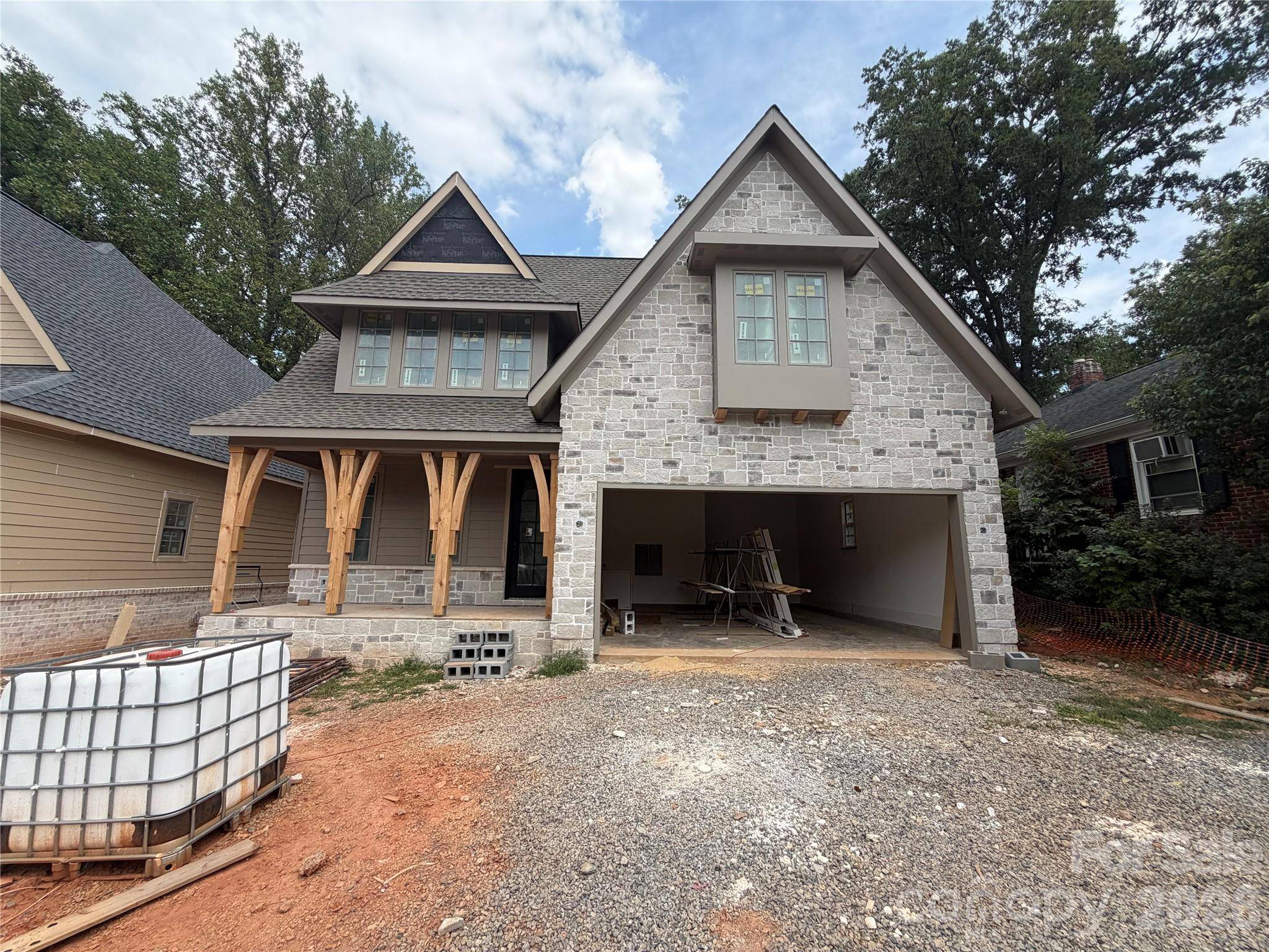 4201 Commonwealth AVE, Charlotte, NC 28205