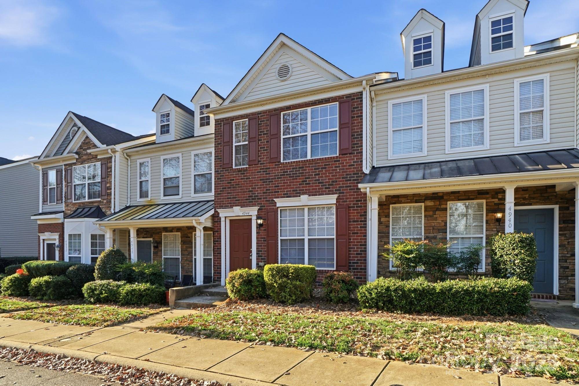 4944 Kotlik DR, Charlotte, NC 28269