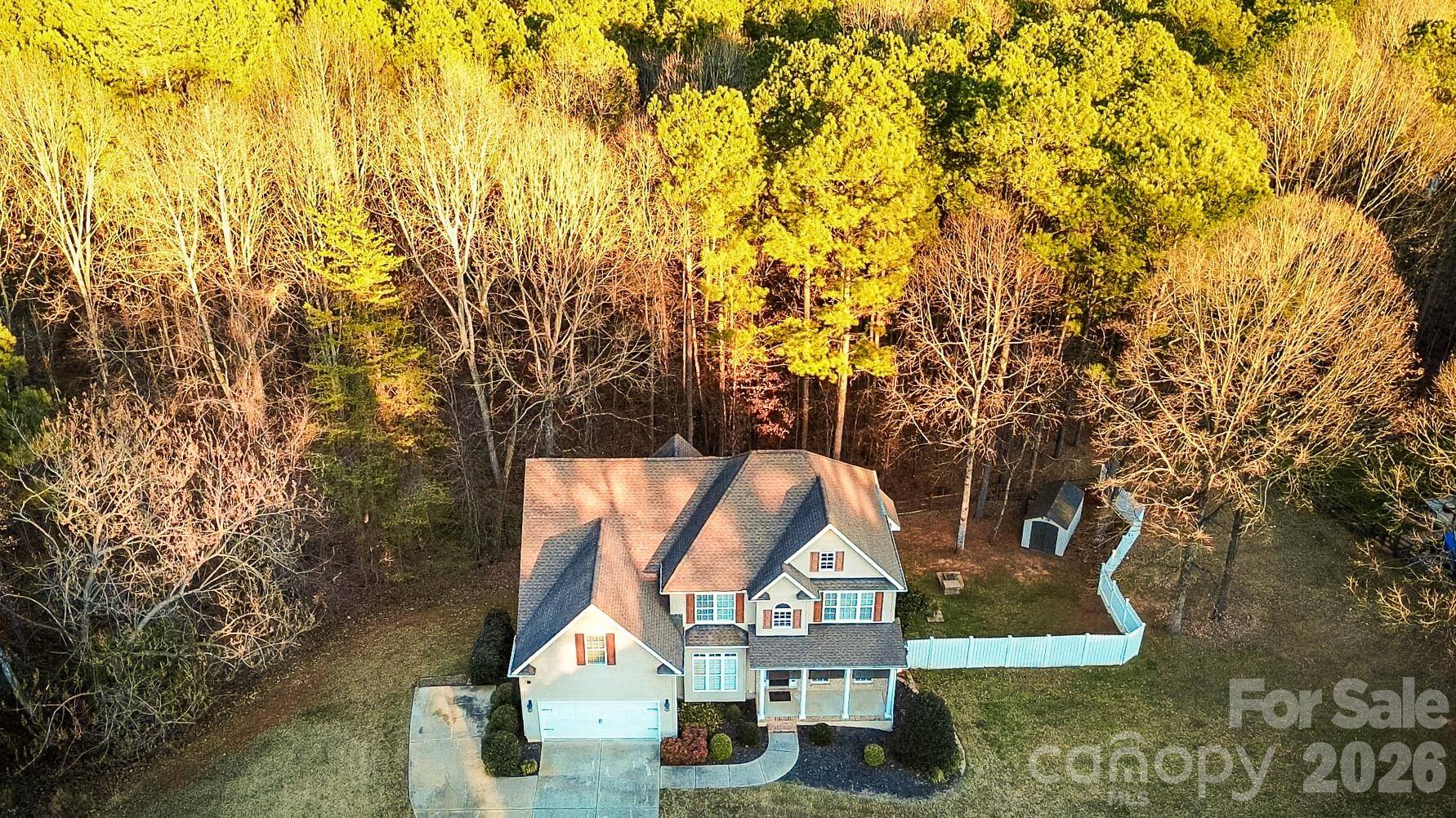214 Harbor Landing DR, Mooresville, NC 28117
