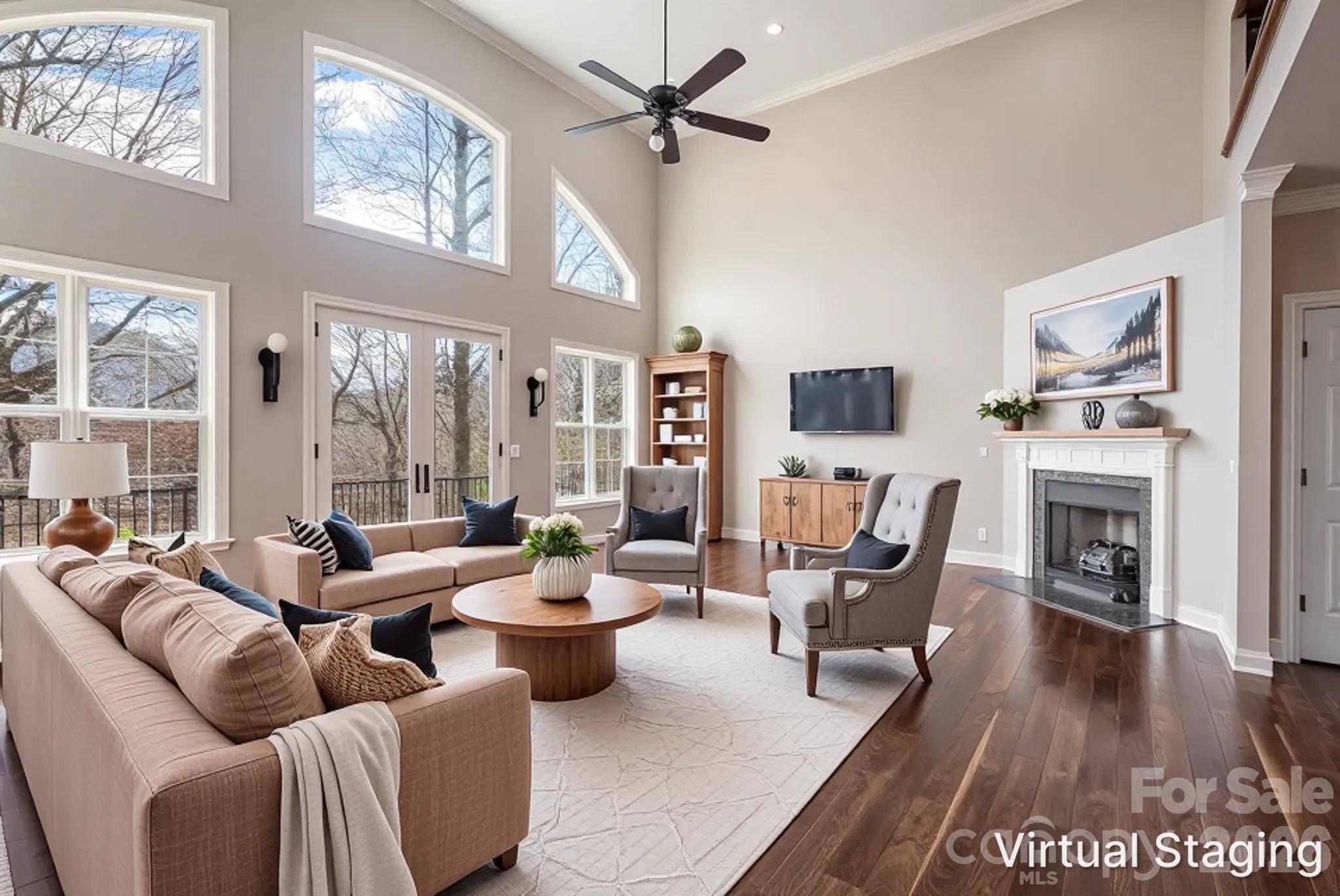 98 Sovereign LN, Fairview, NC 28730