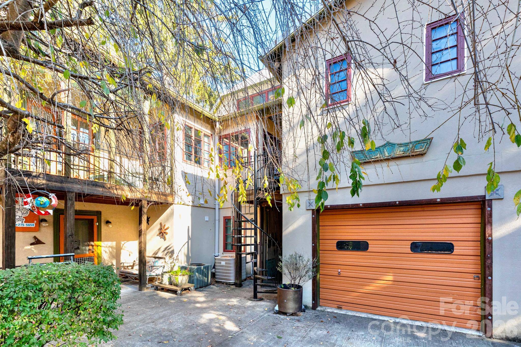 297 Hillside ST, Asheville, NC 28801