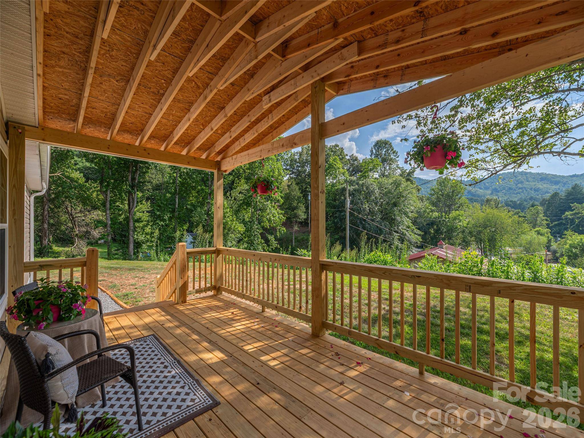 15 Joe Davis RD, Sylva, NC 28779