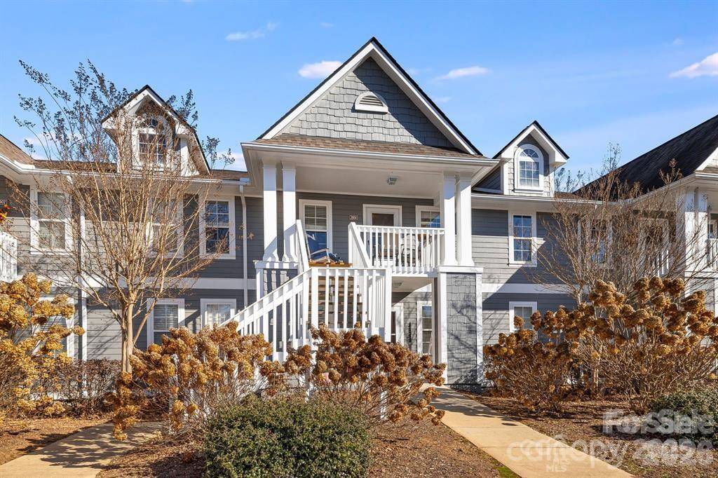 2904 Sagamore LN, Asheville, NC 28806