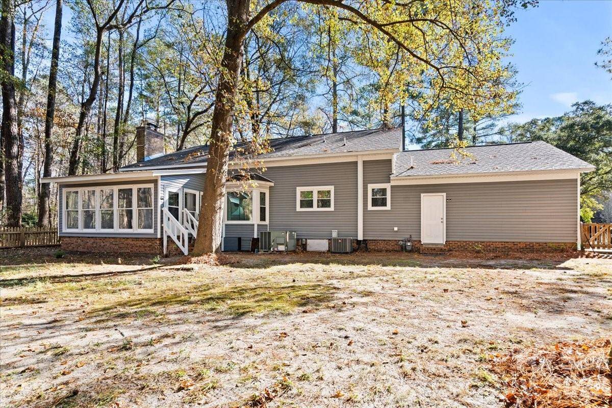 305 Virginia AVE, Cheraw, SC 29520