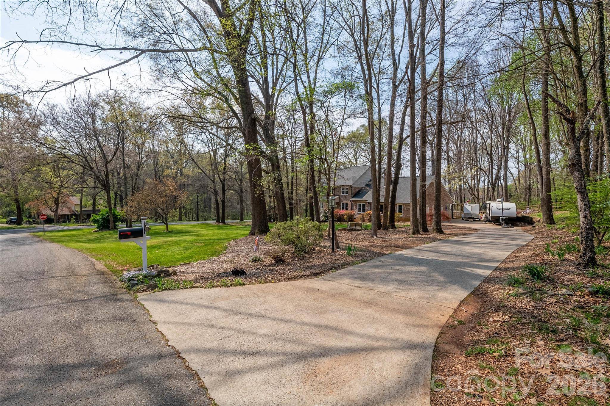 1015 Quail CIR, Salisbury, NC 28147