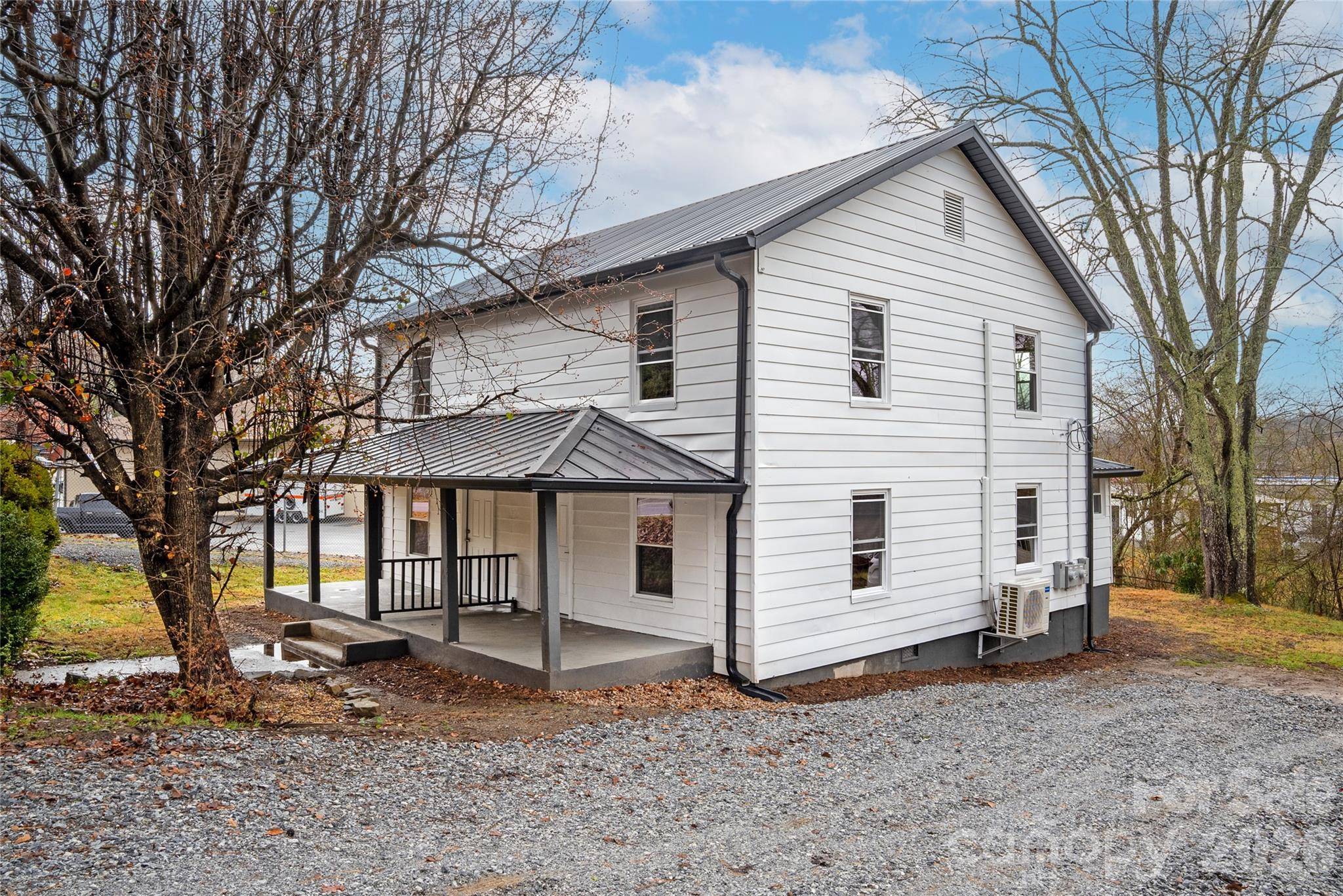 576 Pickens HWY, Rosman, NC 28722