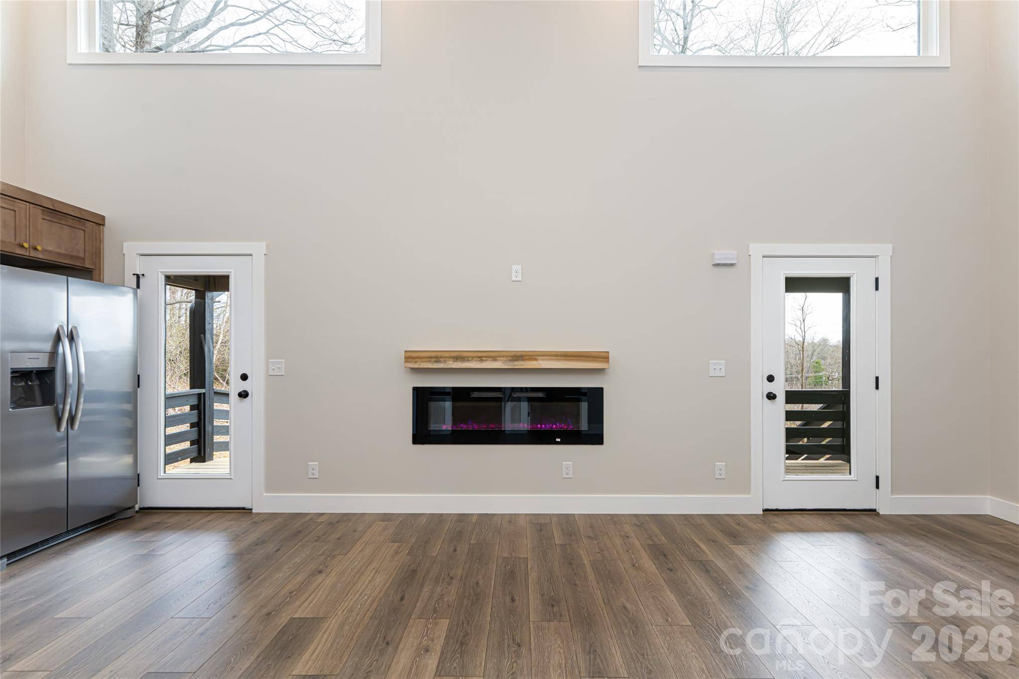 153 Hackleburg LN, Hendersonville, NC 28792