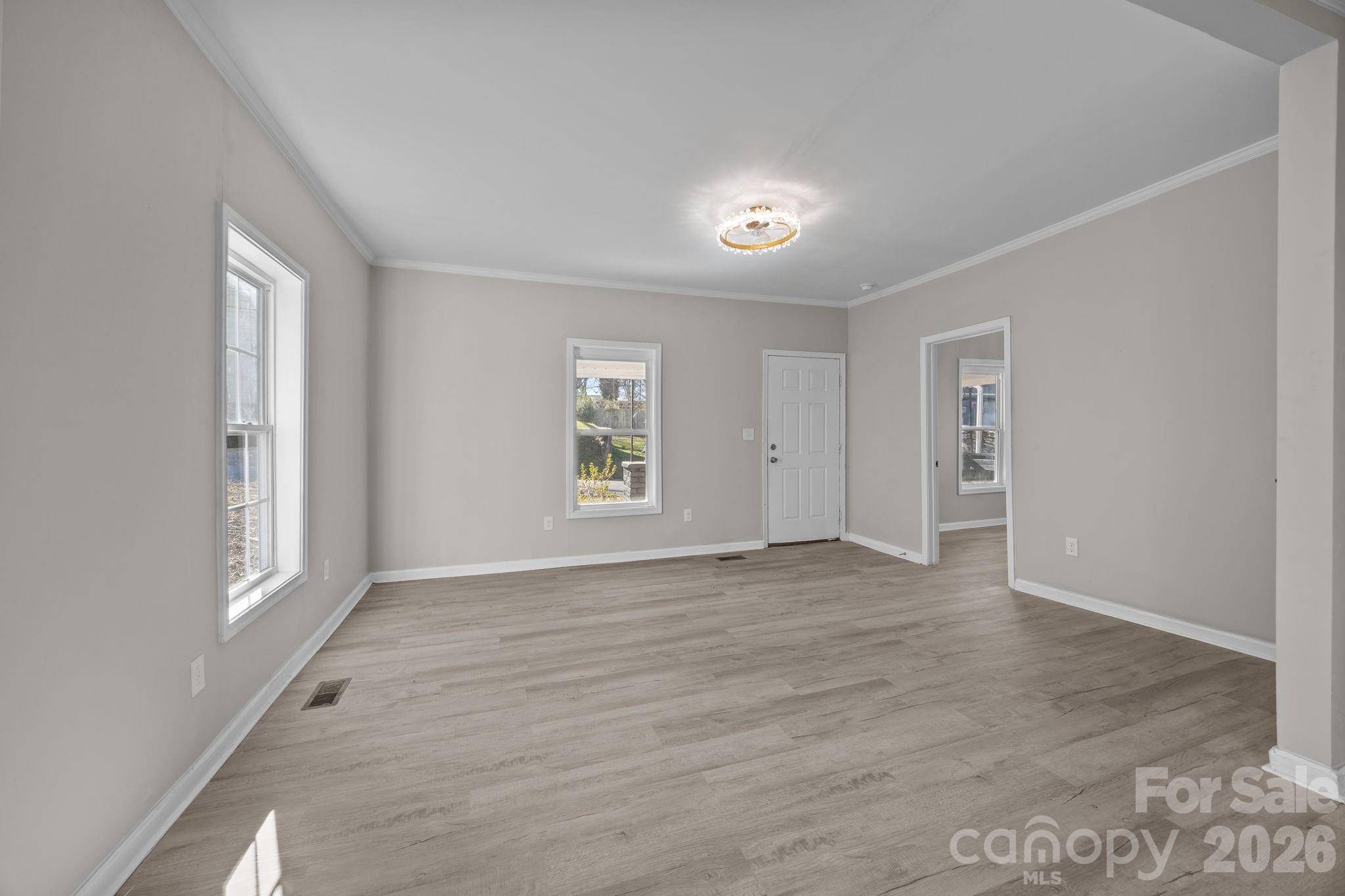 934 Cherry ST, Statesville, NC 28677