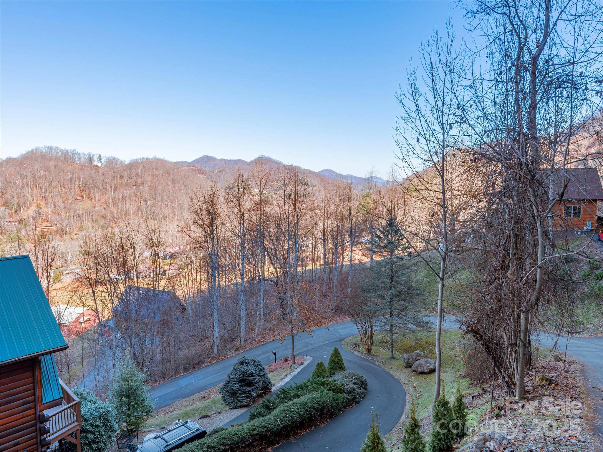 000 Appalachian TRL, Maggie Valley, NC 28751