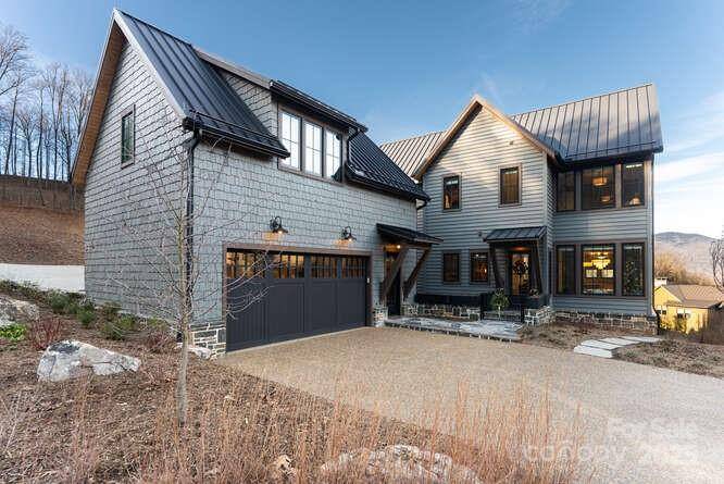 131 Lodestone DR, Sylva, NC 28779
