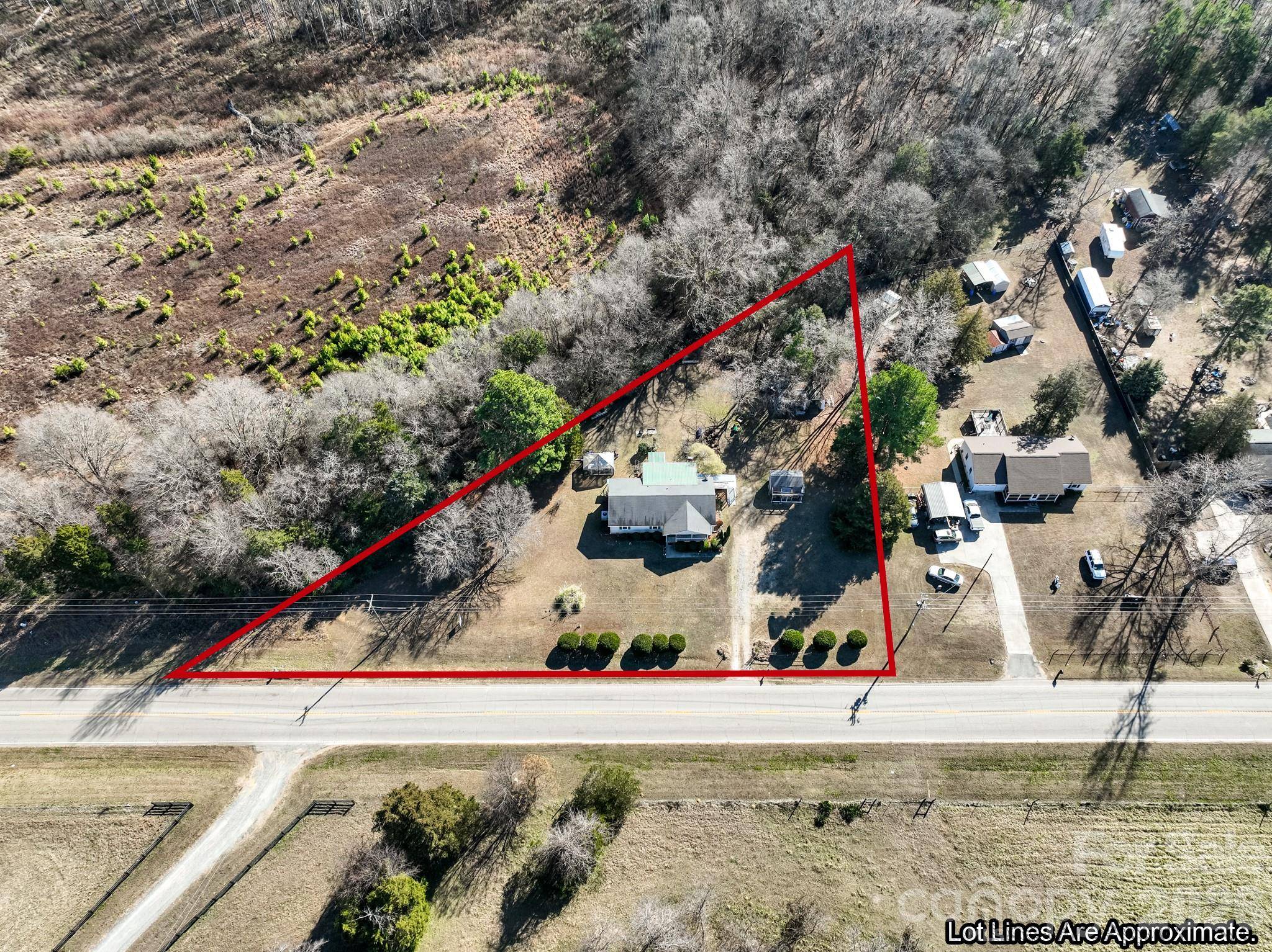 1909 Charlotte HWY, York, SC 29745