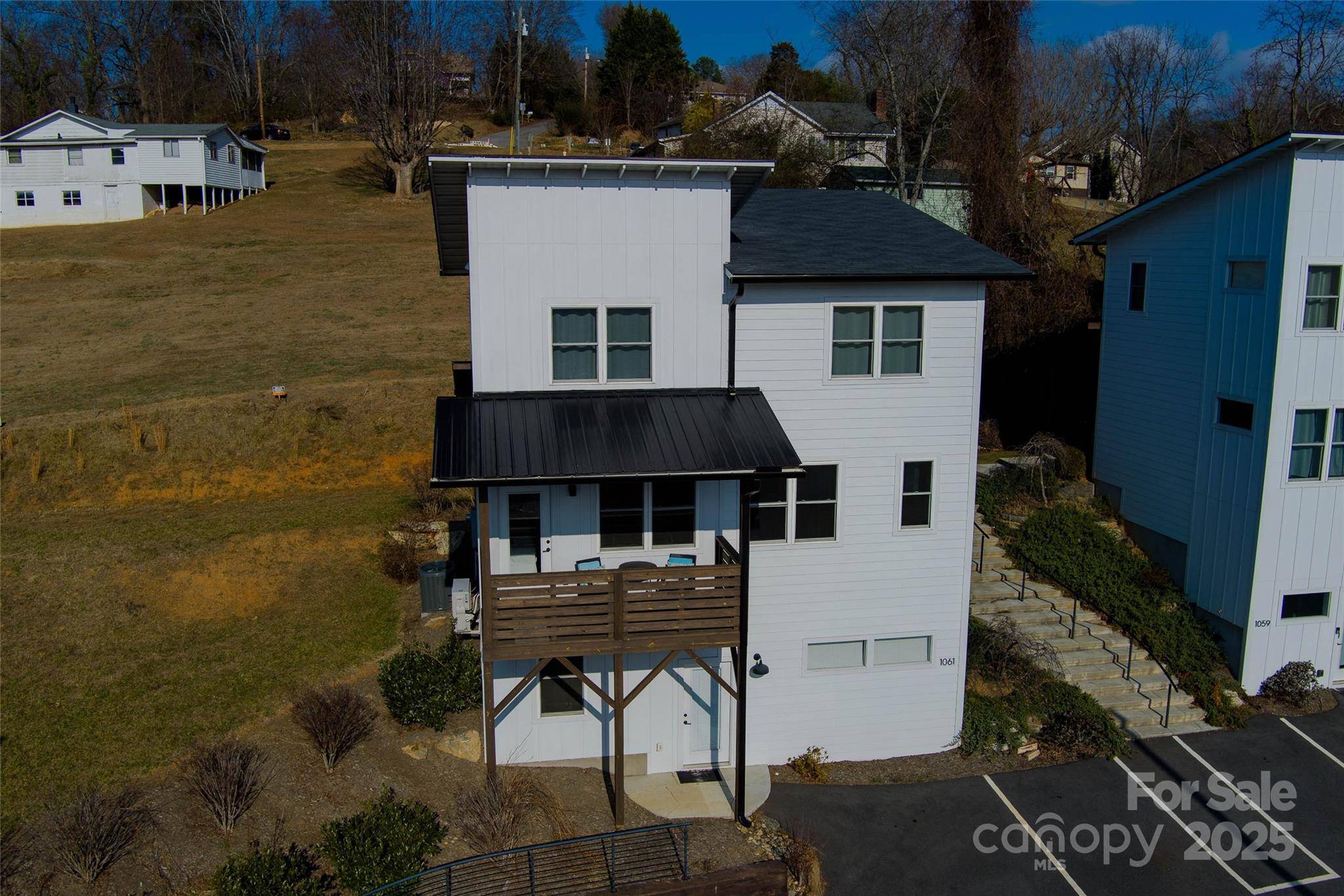 1061 Riverside DR, Asheville, NC 28804