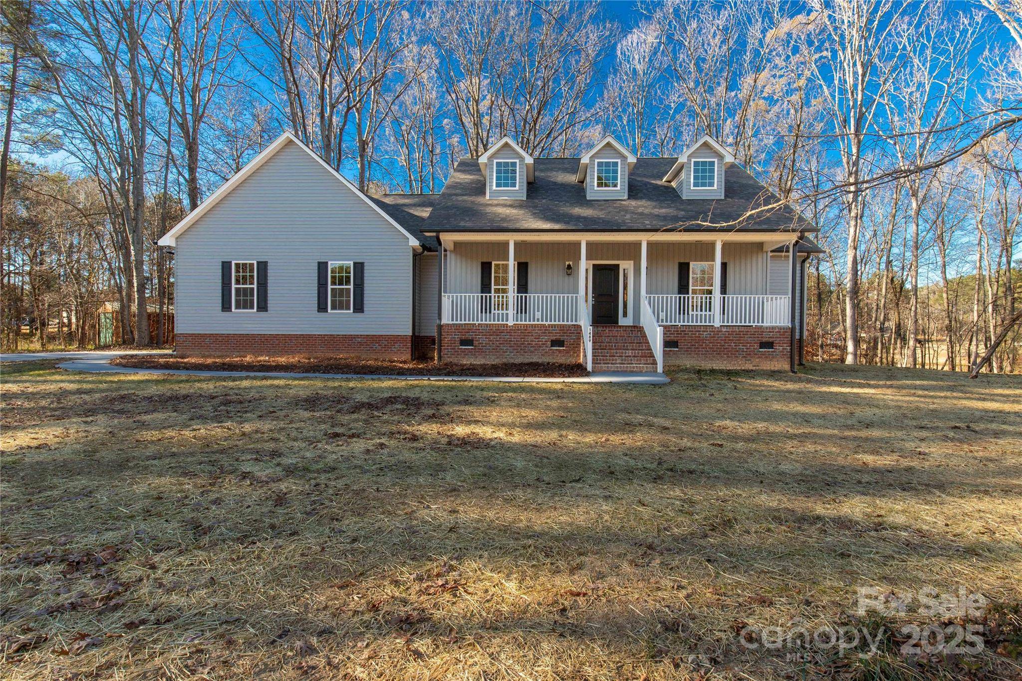 1489 Paraham RD S, York, SC 29745
