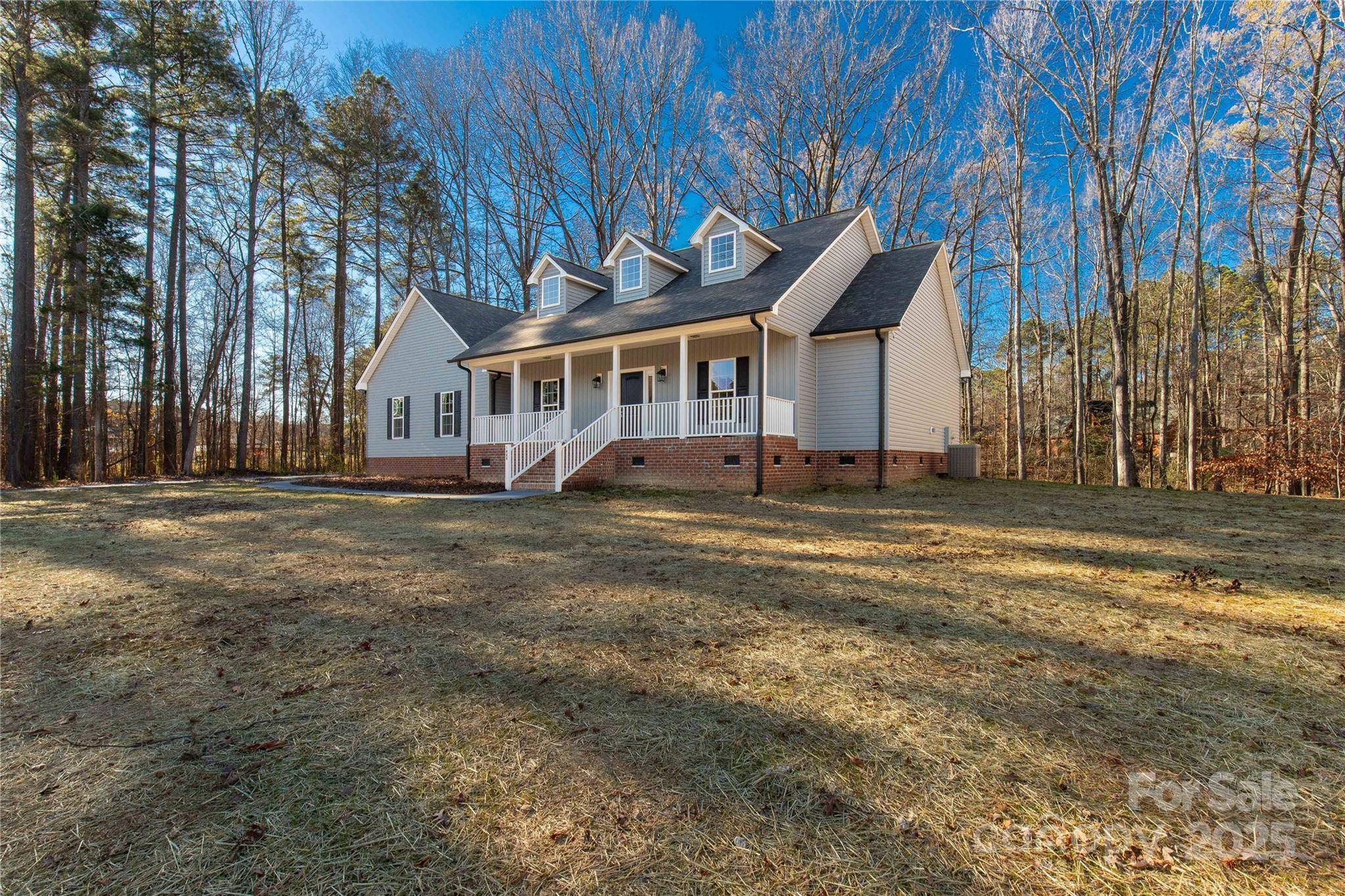 1489 Paraham RD S, York, SC 29745