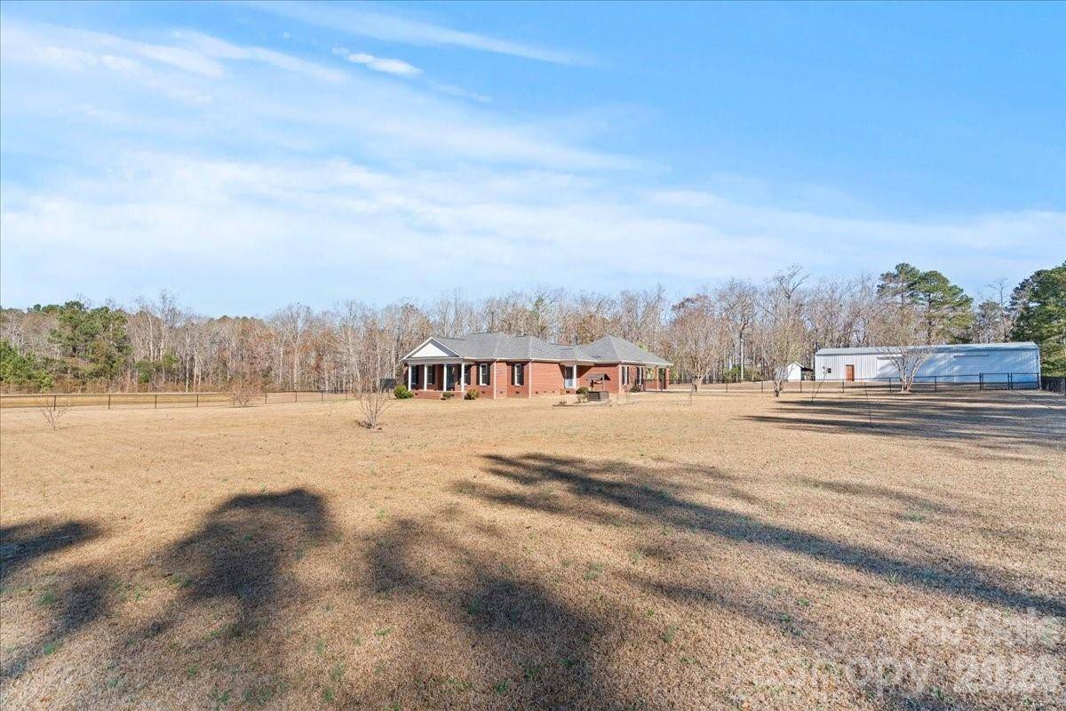 1935 Oakland Church RD, Chesterfield, SC 29709