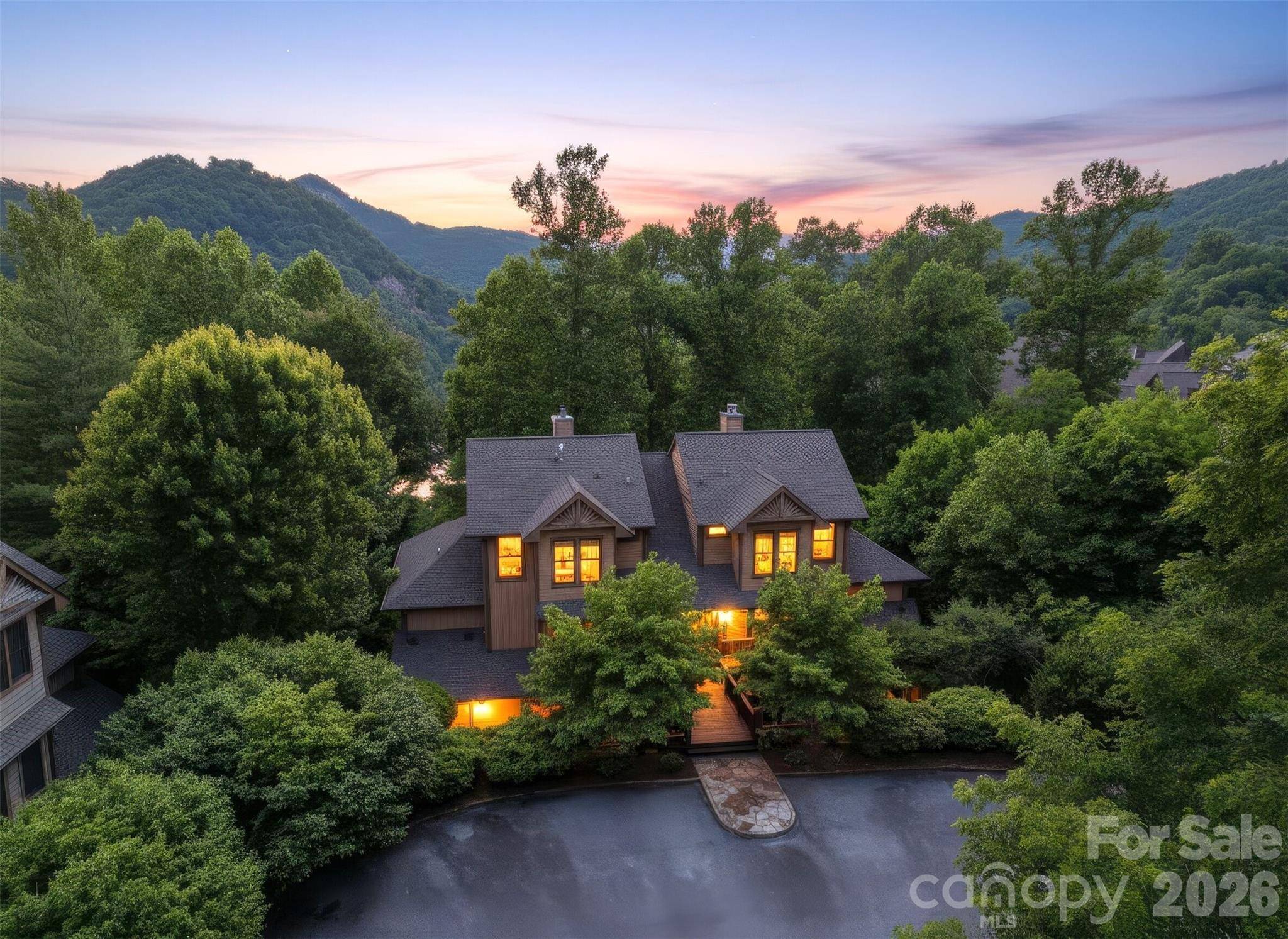 100 Saddle Notch LN #A1, Tuckasegee, NC 28783