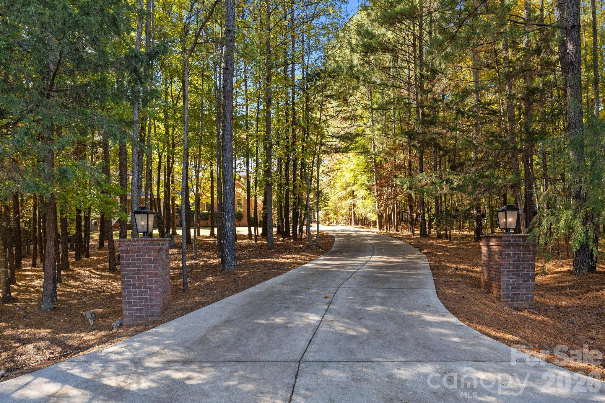 3120 King Olaf DR, Waxhaw, NC 28173