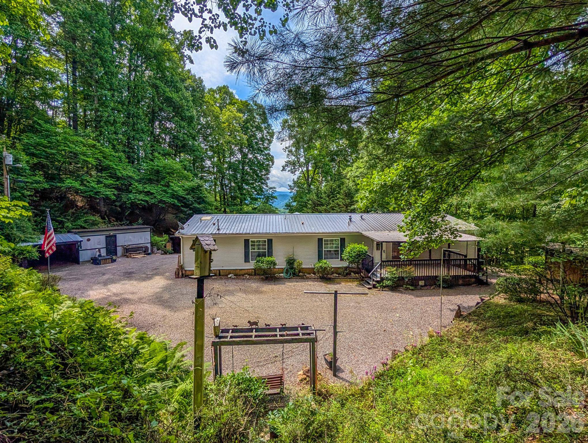 1372 Lickskillet RD, Burnsville, NC 28714