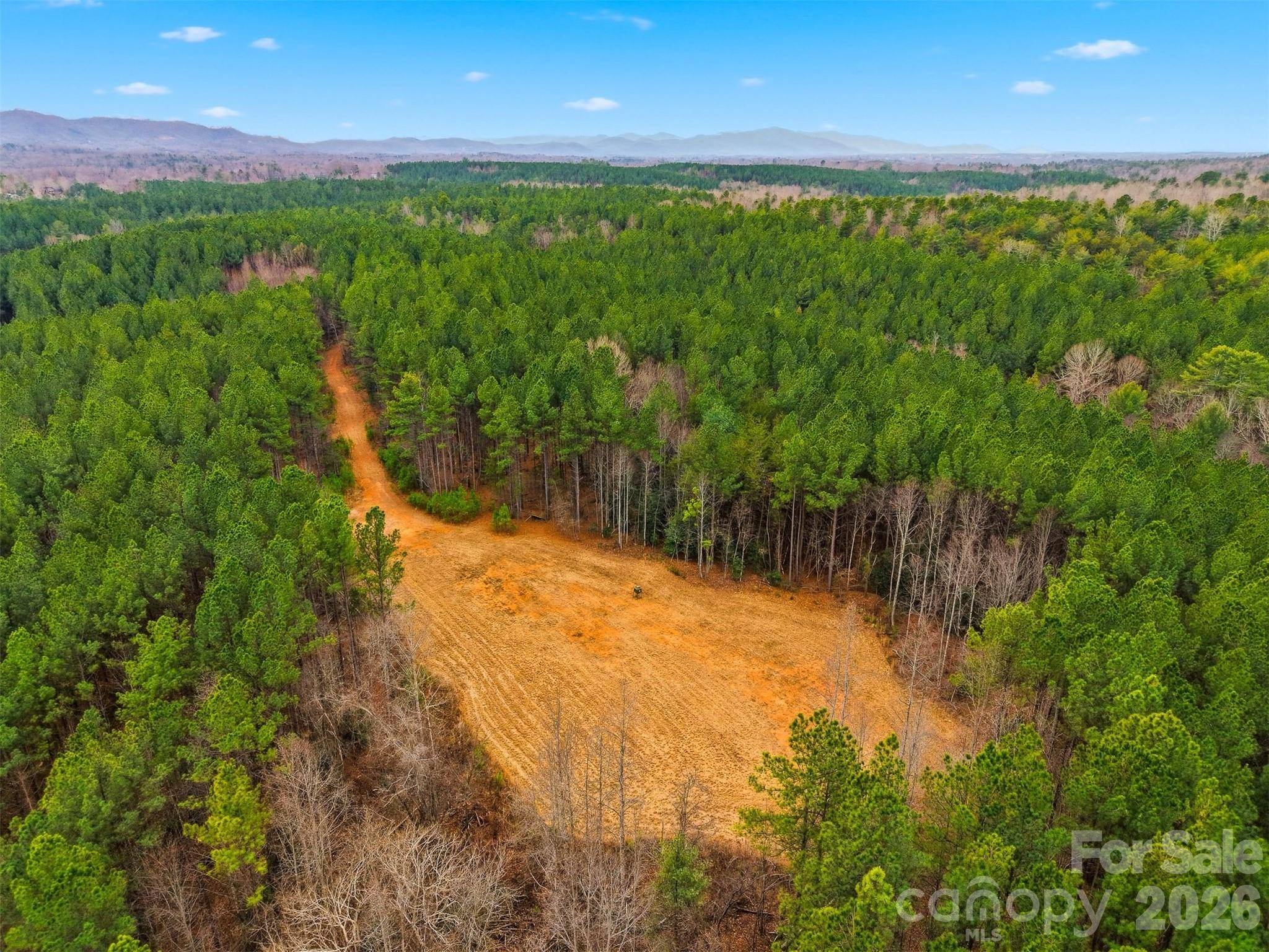 1486 Huffman Bridge RD, Morganton, NC 28655