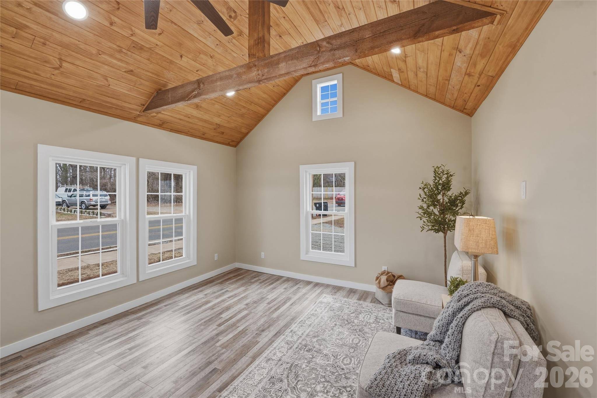522 W Mclelland AVE, Mooresville, NC 28115