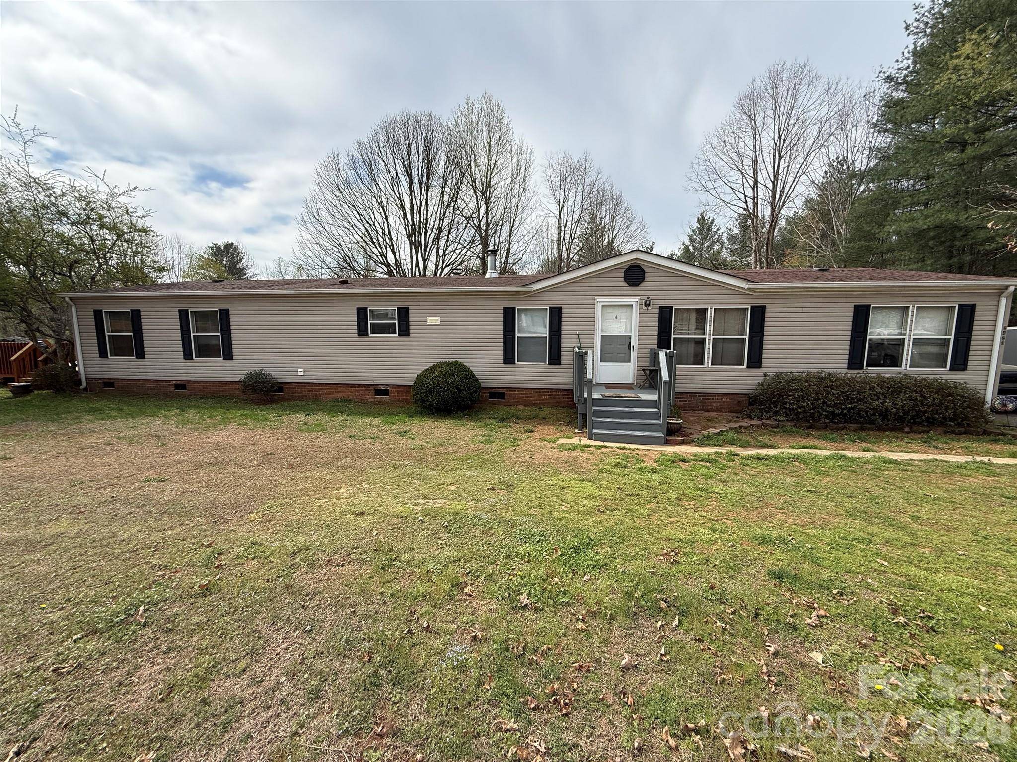 2423 Stones Throw CT, Lenoir, NC 28645