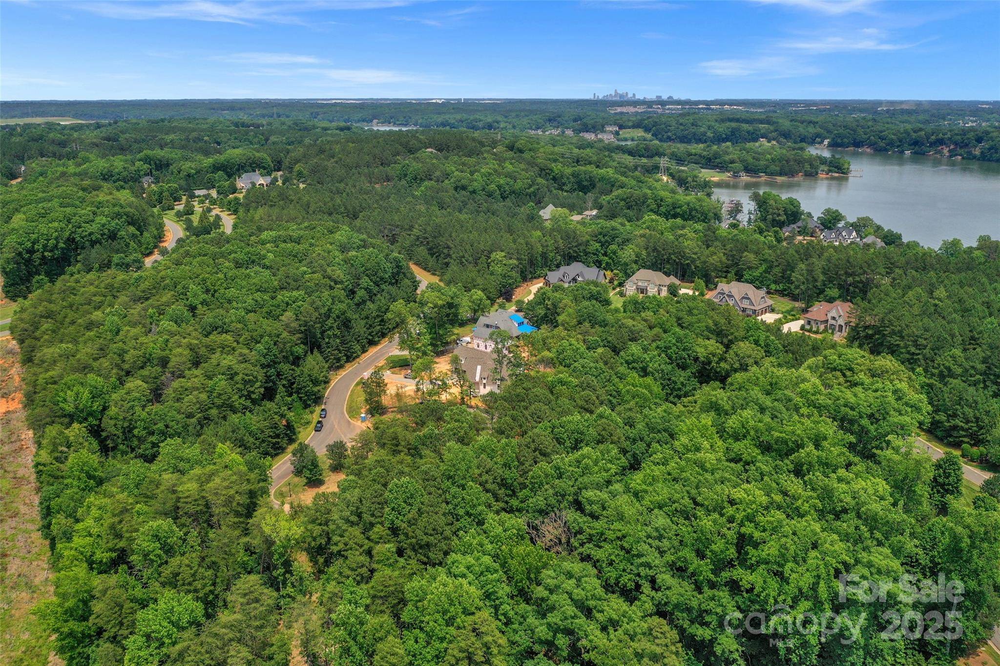 5040 Hermitage CT #210, Belmont, NC 28012