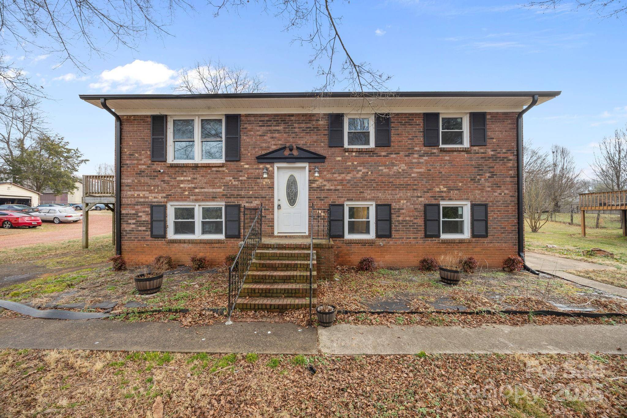 222 Saint Jill CIR, Statesville, NC 28625