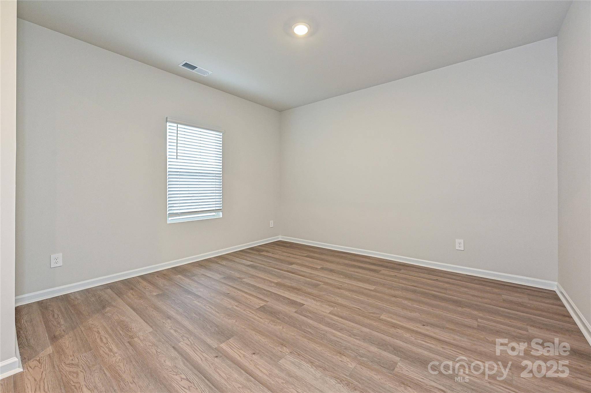 2101 Sunflower CIR, Newton, NC 28658