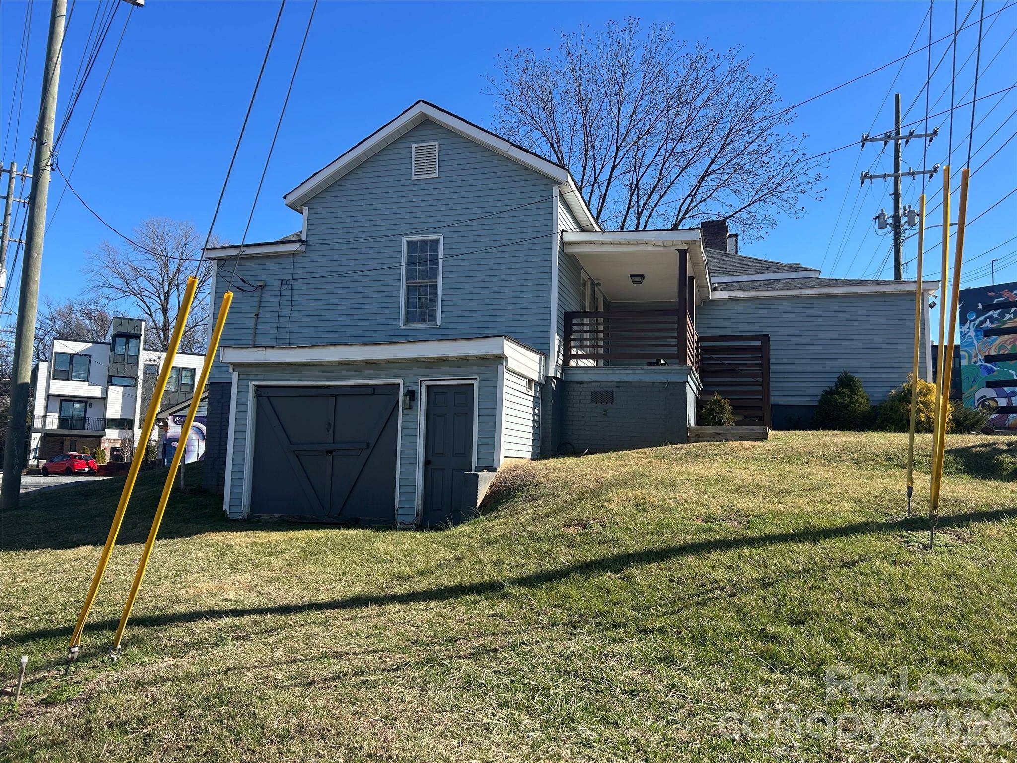 401 Charles AVE, Charlotte, NC 28205