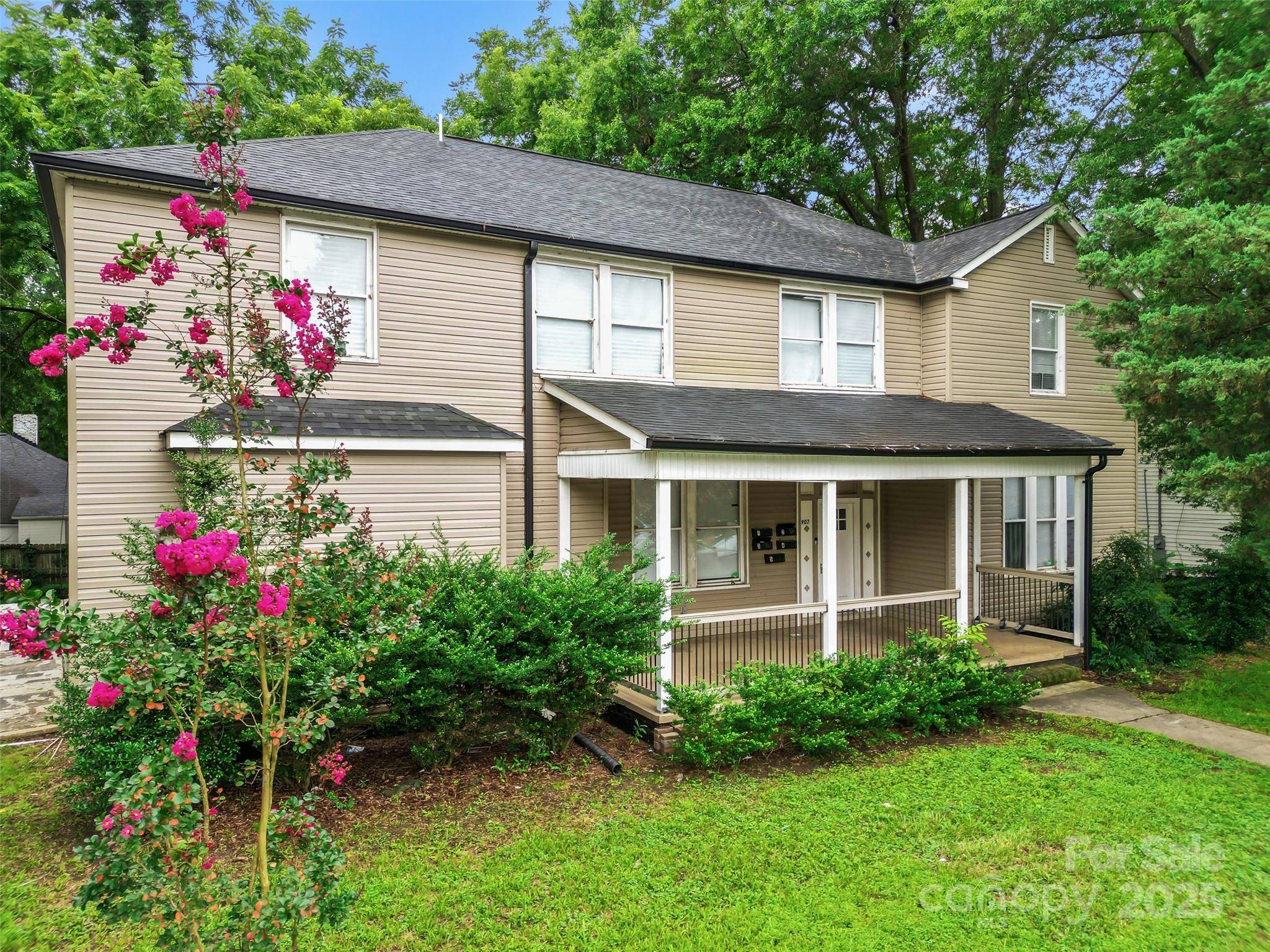 907 W 5th AVE, Gastonia, NC 28052