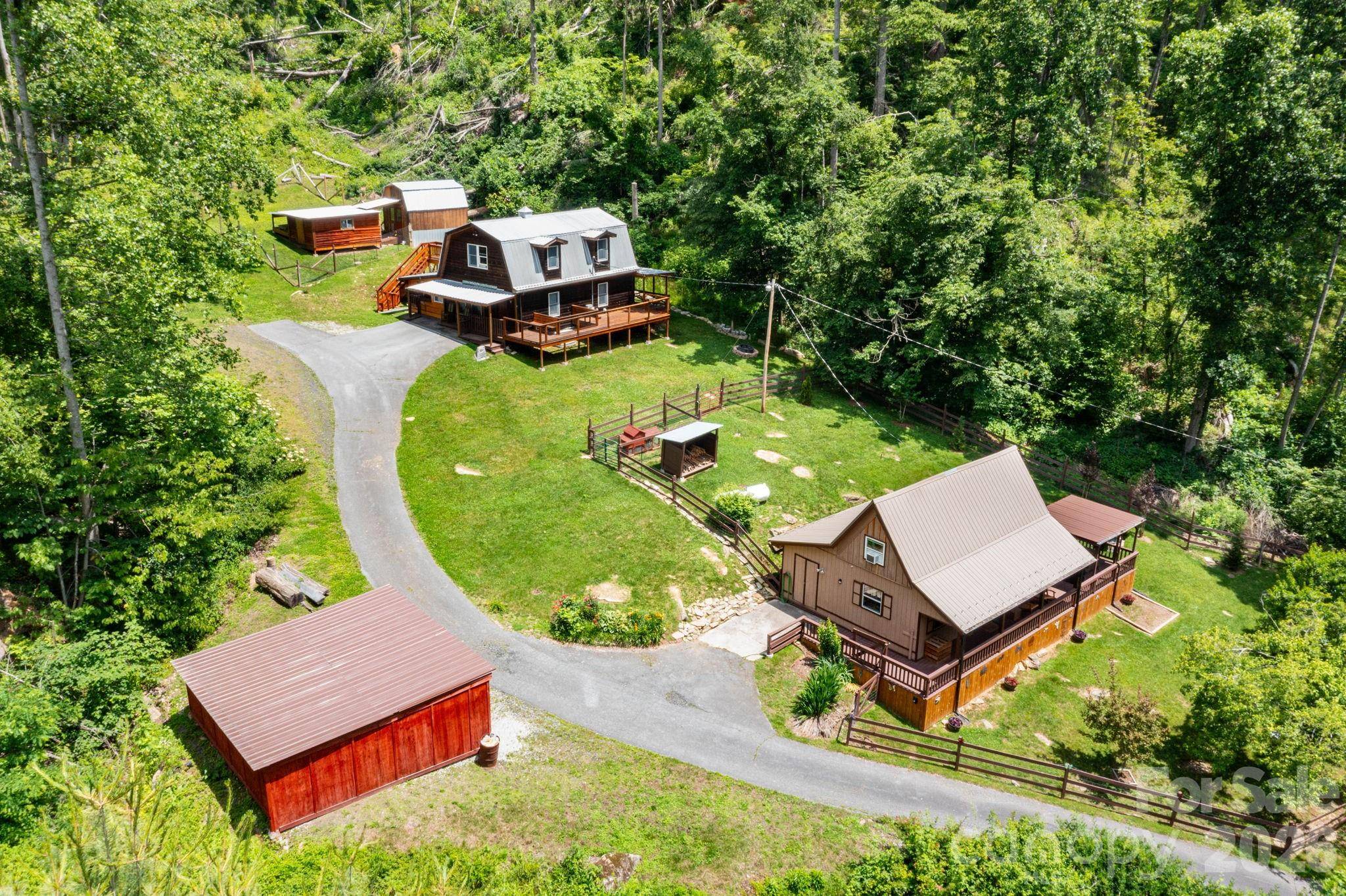 1010 and 1014 Melton Branch RD, Bakersville, NC 28705
