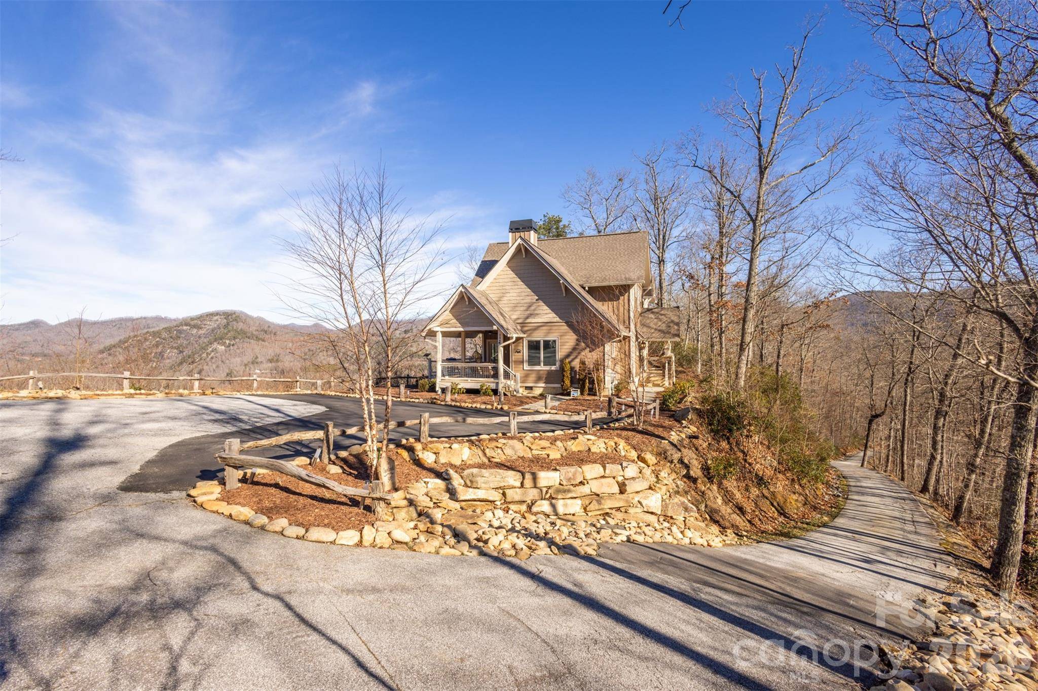 346 Birdymay DR, Tuckasegee, NC 28783