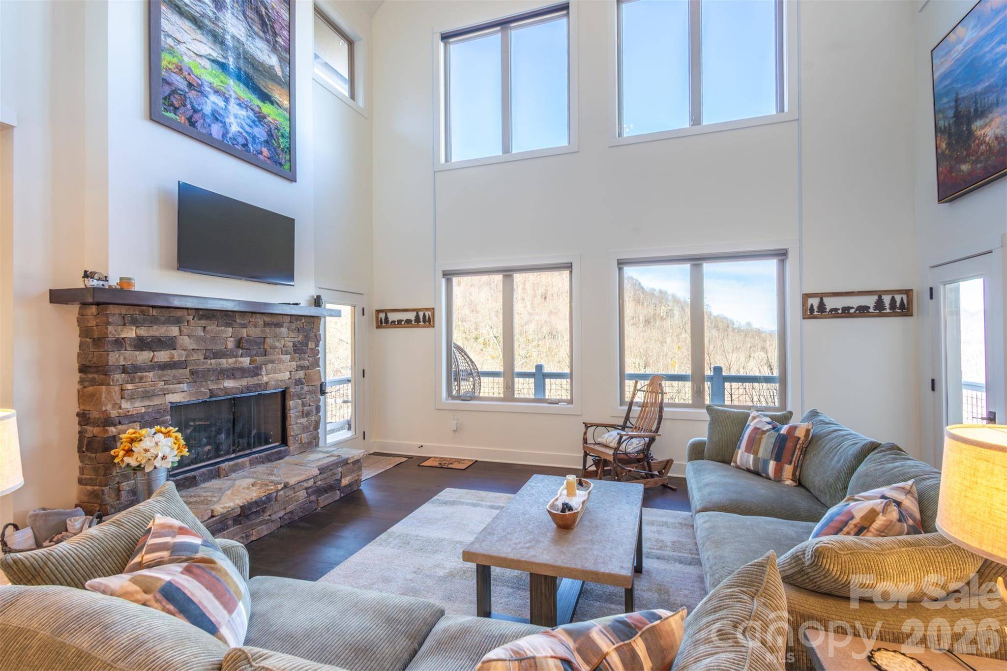 346 Birdymay DR, Tuckasegee, NC 28783