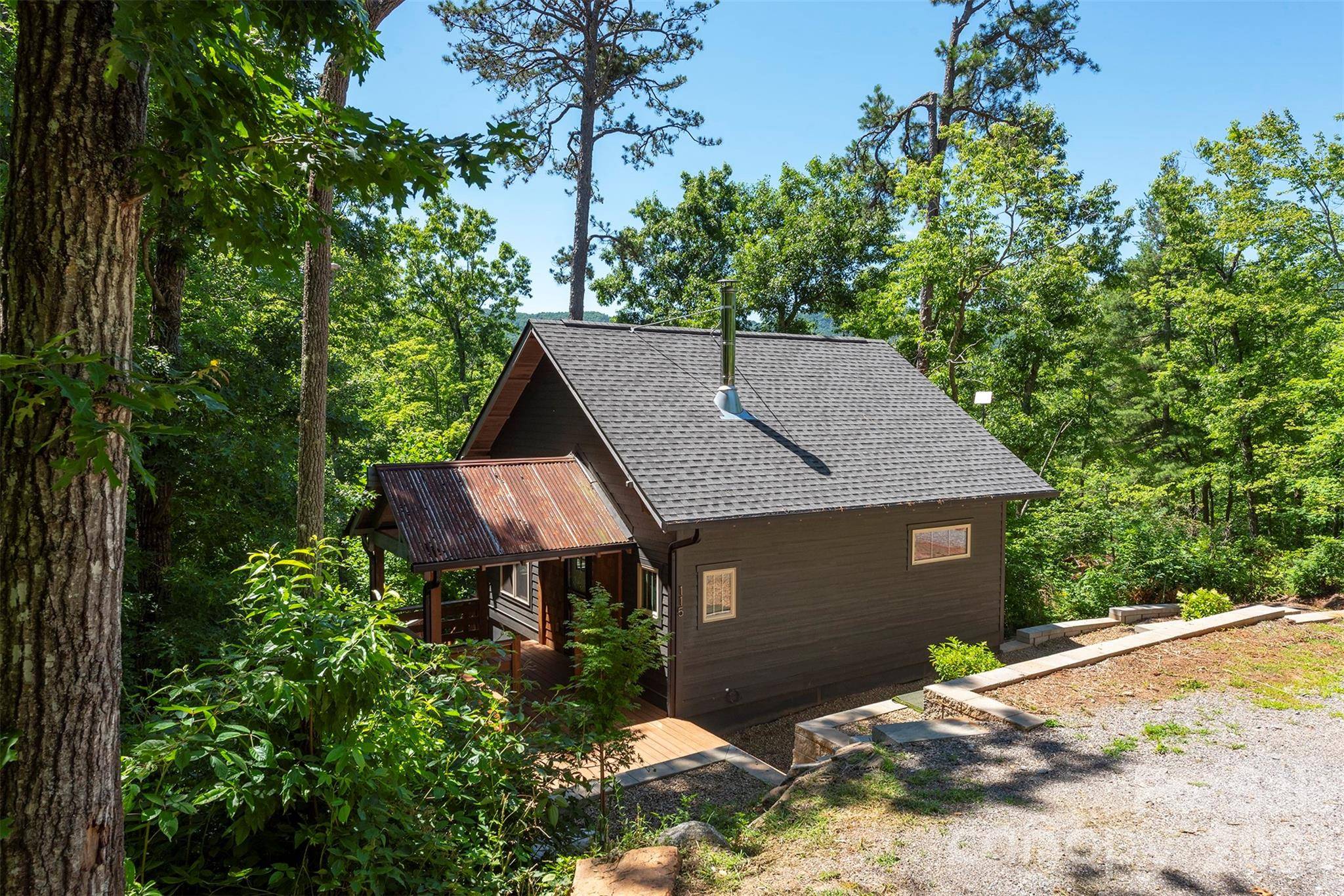 115 Bartram WAY, Black Mountain, NC 28711