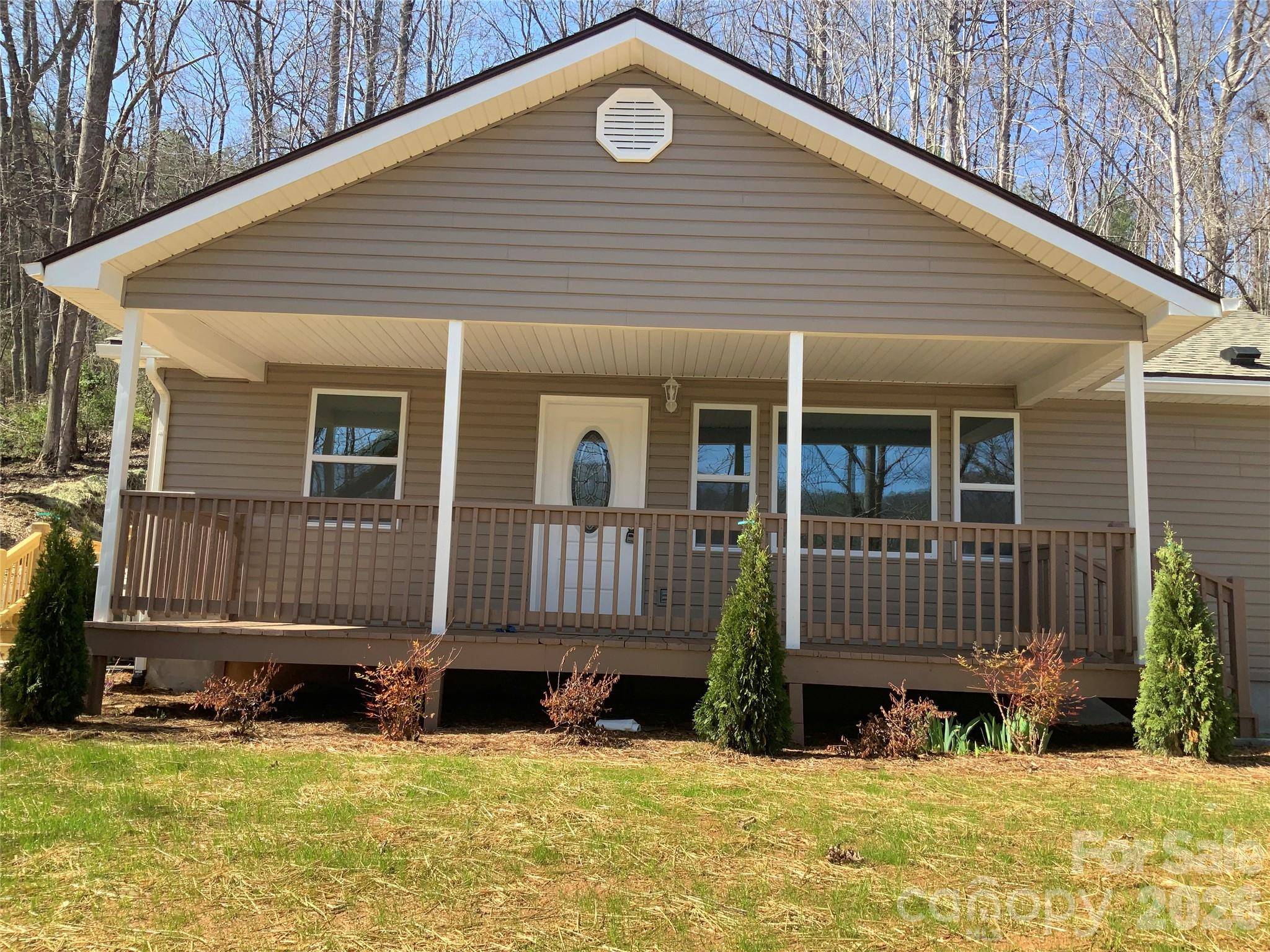 841 B CHARLOTTE HWY, Fairview, NC 28730