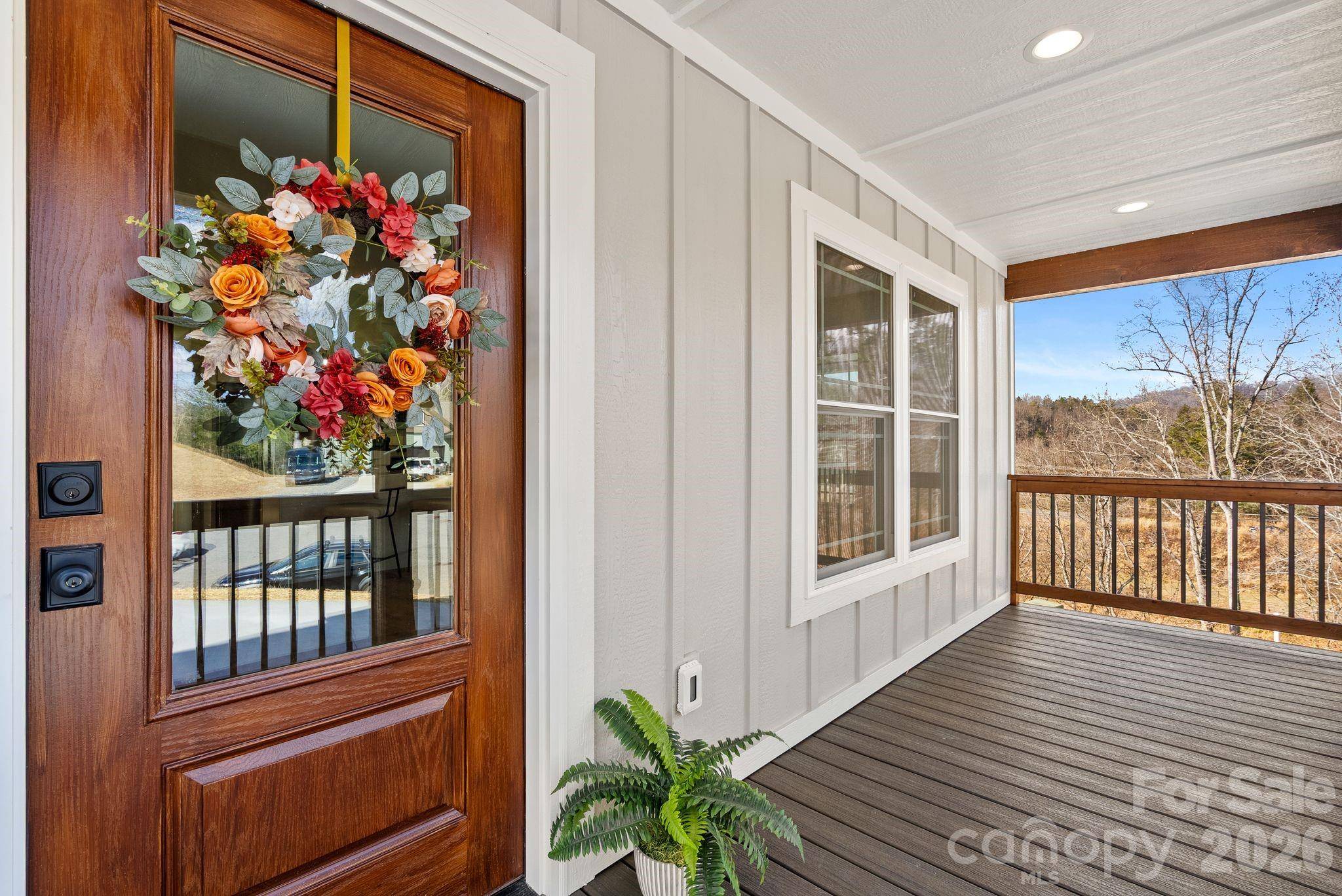 56 White Oak PL, Mars Hill, NC 28754