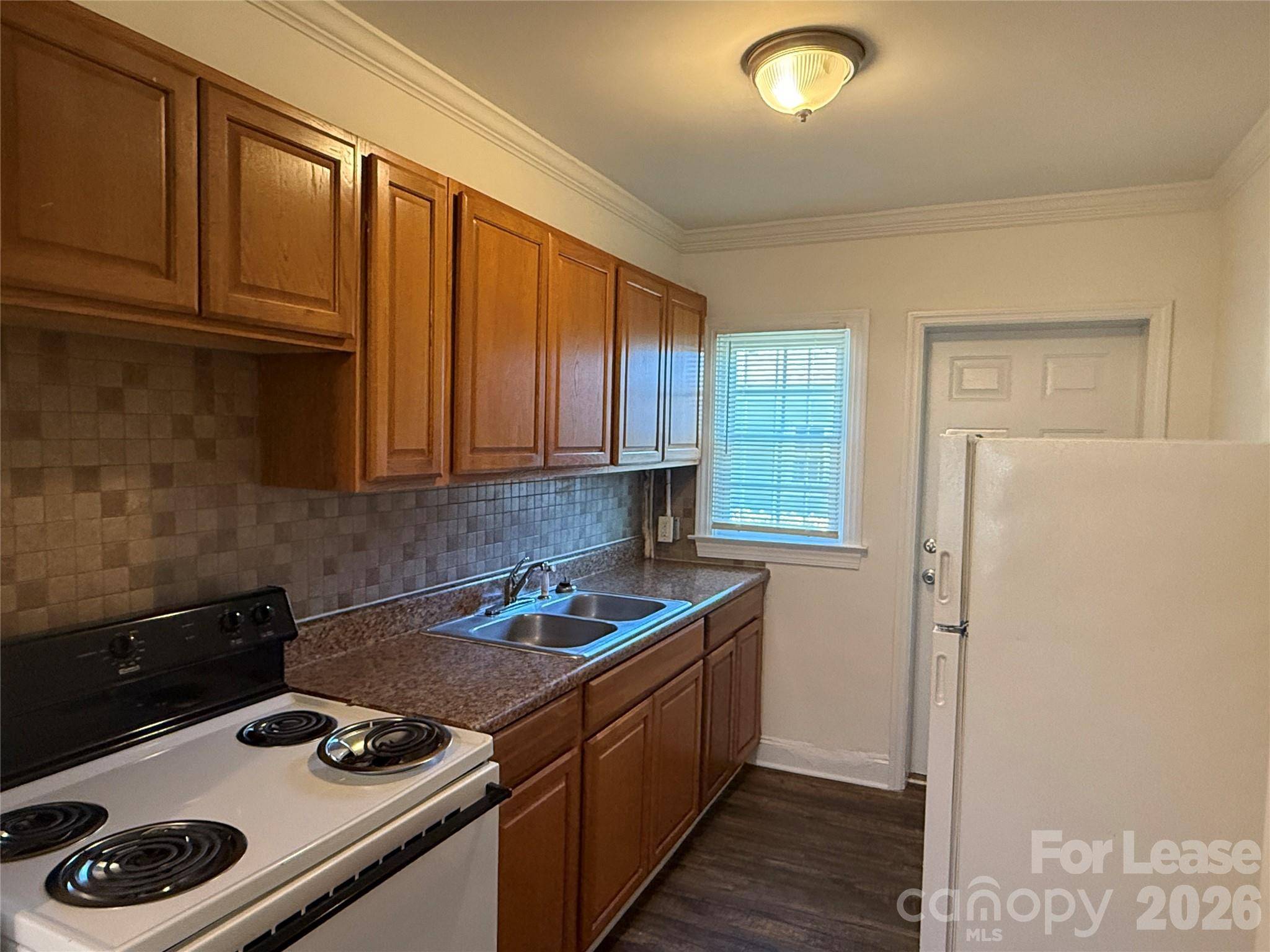 2203 Highland ST, Charlotte, NC 28208
