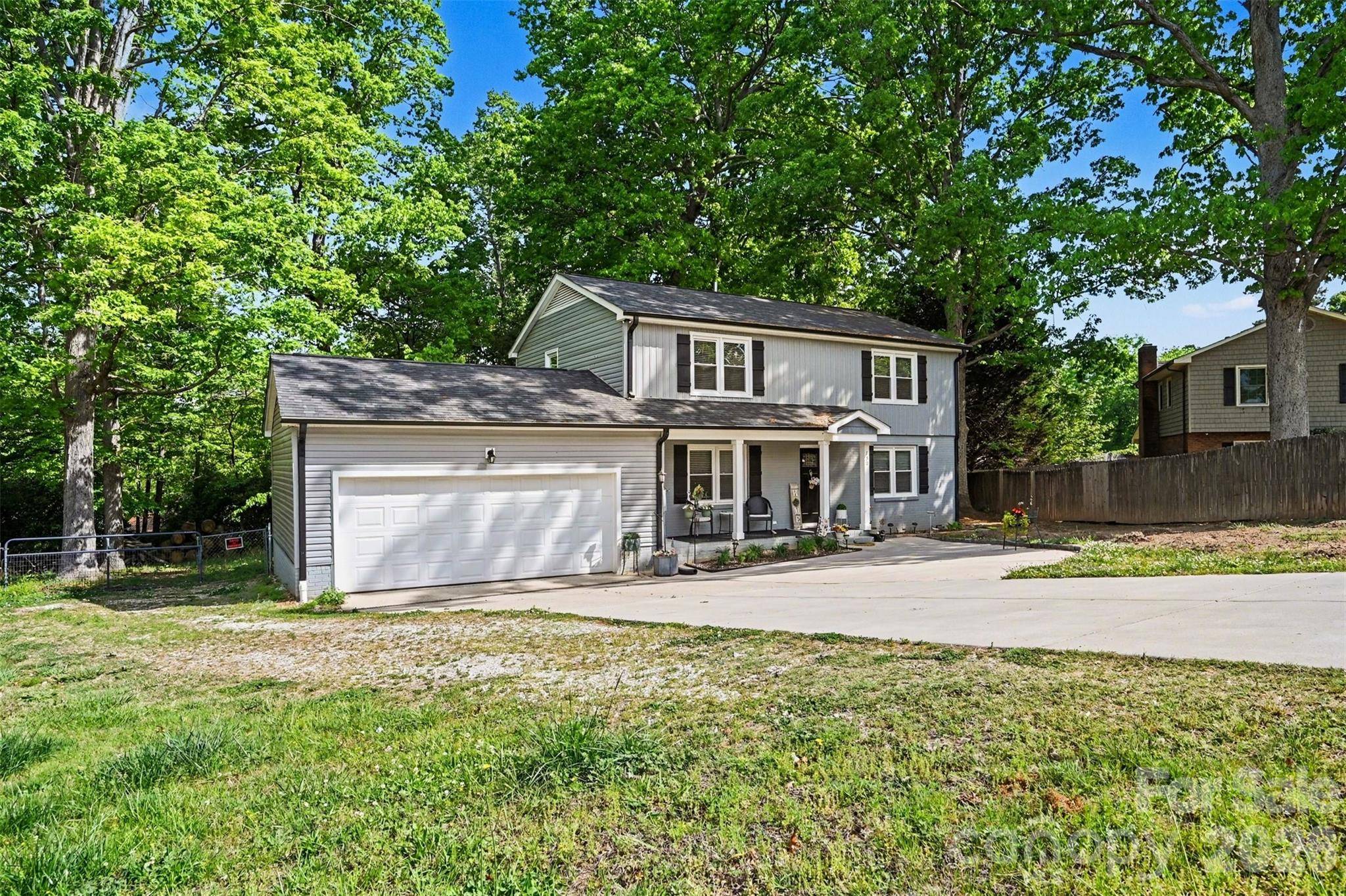 130 Cherokee LN, Salisbury, NC 28147