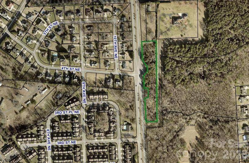 404 Thornburg DR NE, Conover, NC 28613