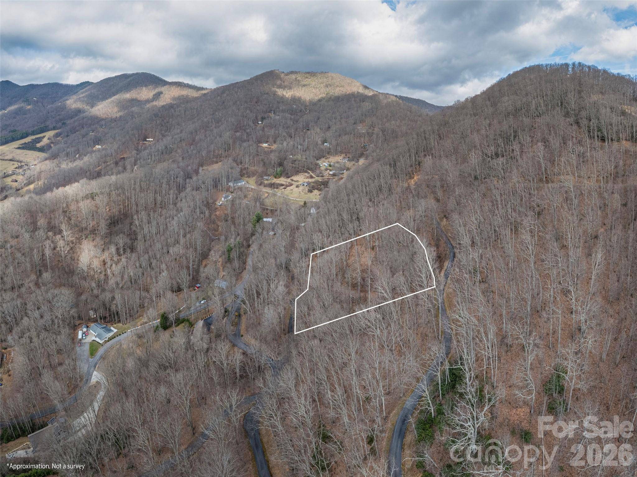 30 Hudson Valley DR, Waynesville, NC 28786