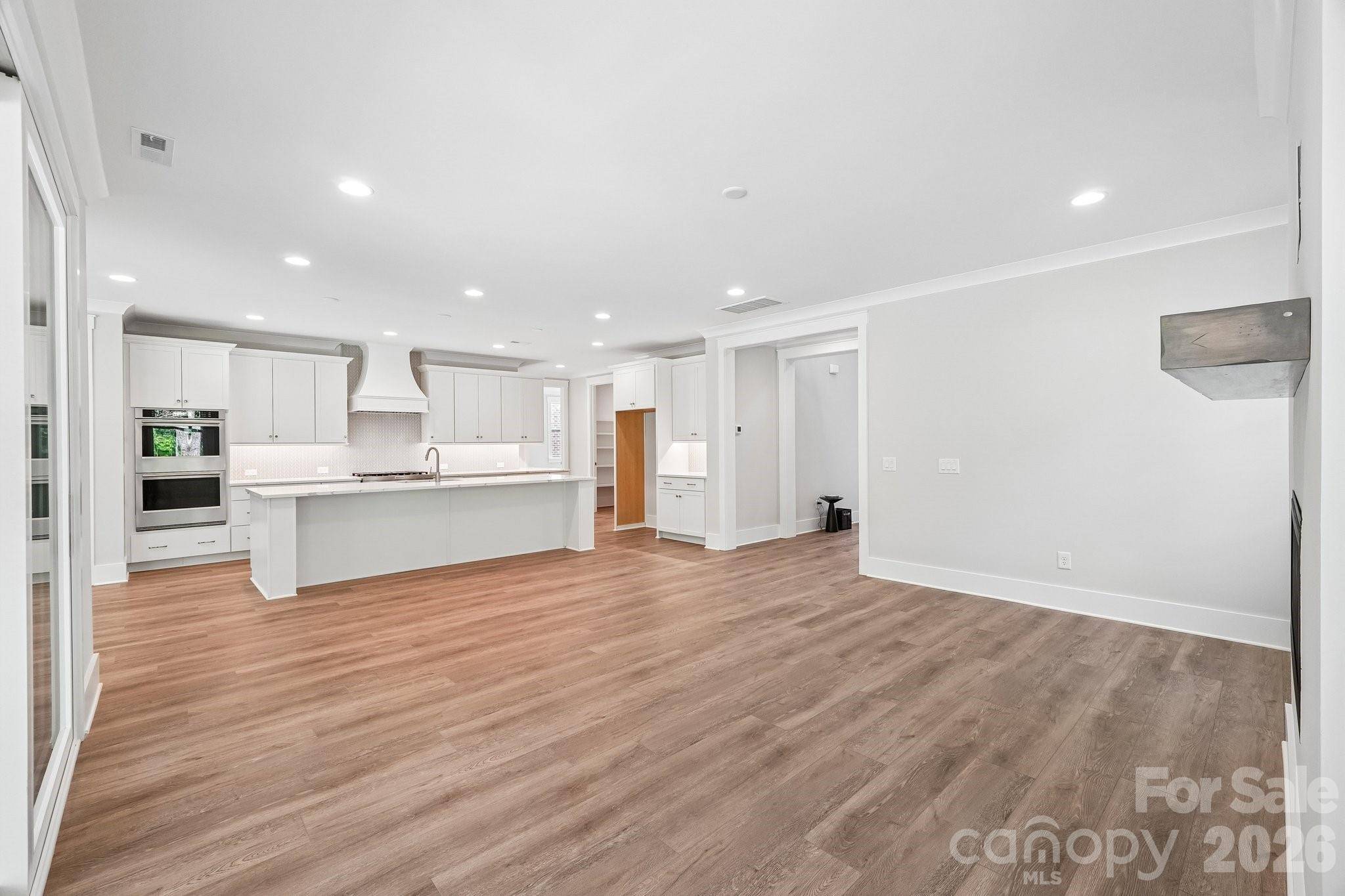 10938 Old Ravine TRL, Huntersville, NC 28078