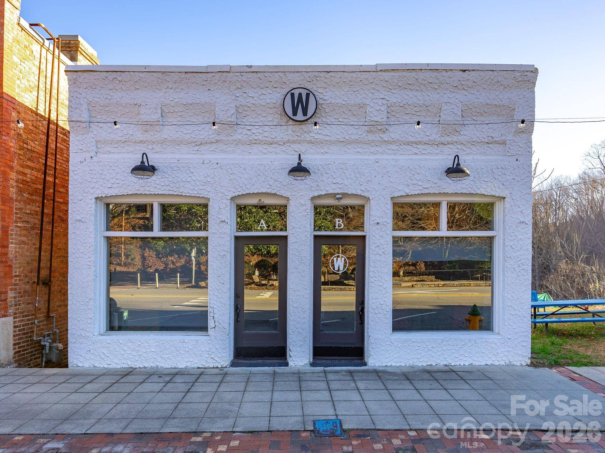 55 S Trade ST, Tryon, NC 28782