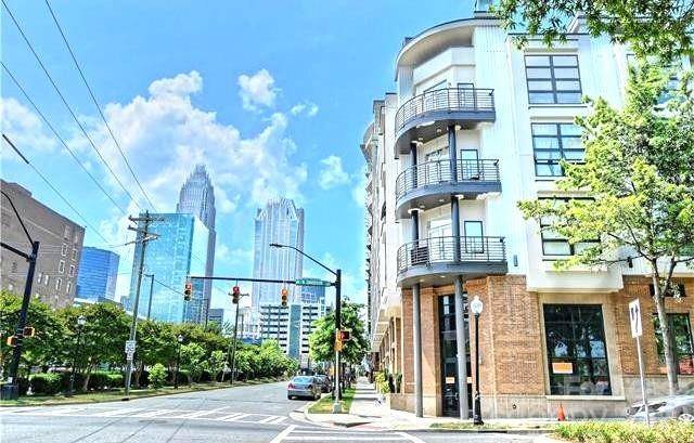 525 E 6th ST #308, Charlotte, NC 28202