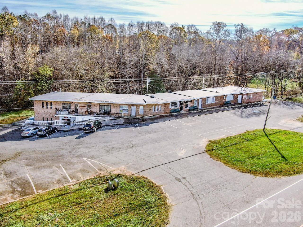 2327 Shelton AVE, Statesville, NC 28677