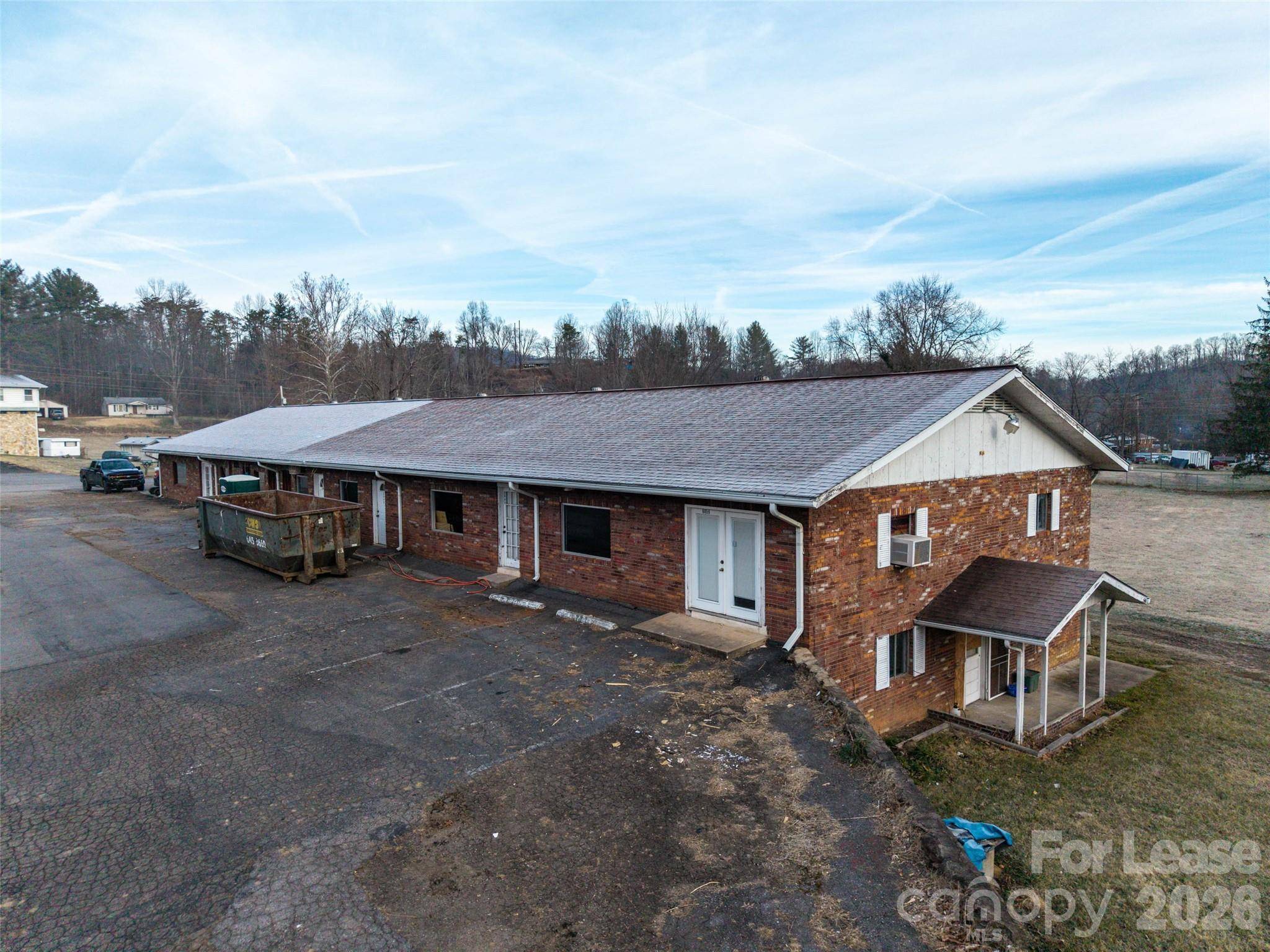 6857 Cruso RD, Canton, NC 28716