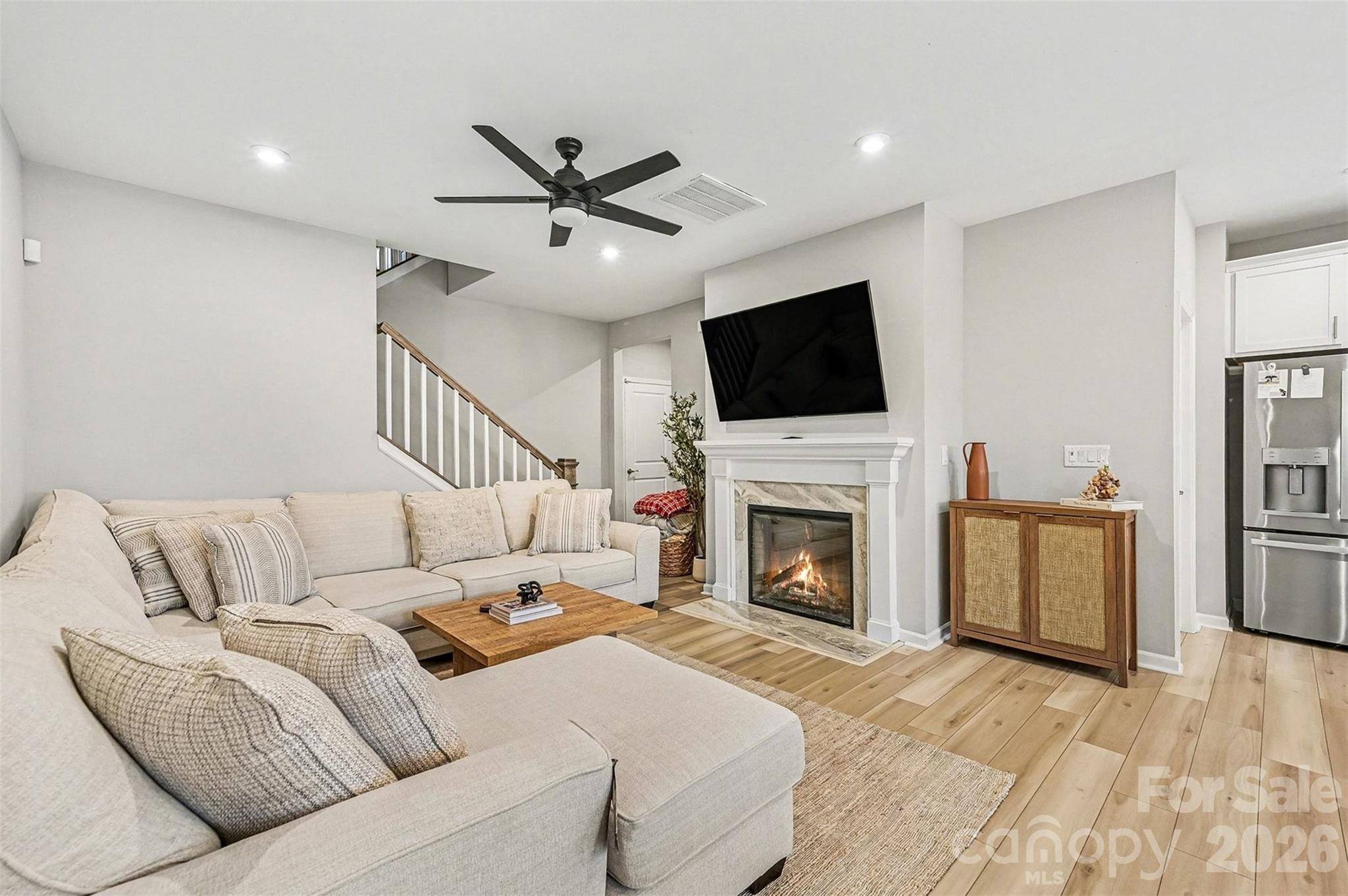 811 Redd ALY, Charlotte, NC 28217