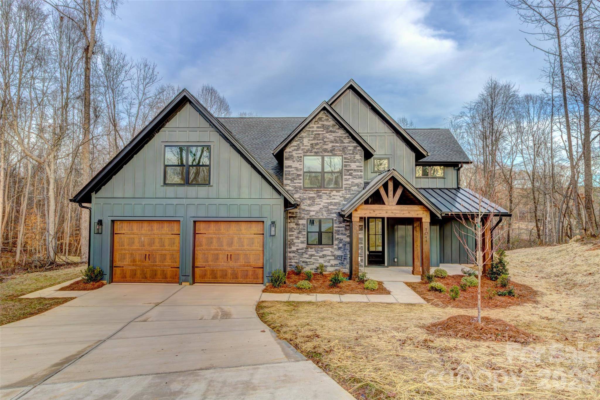 1041 Harrogate DR, Bessemer City, NC 28016
